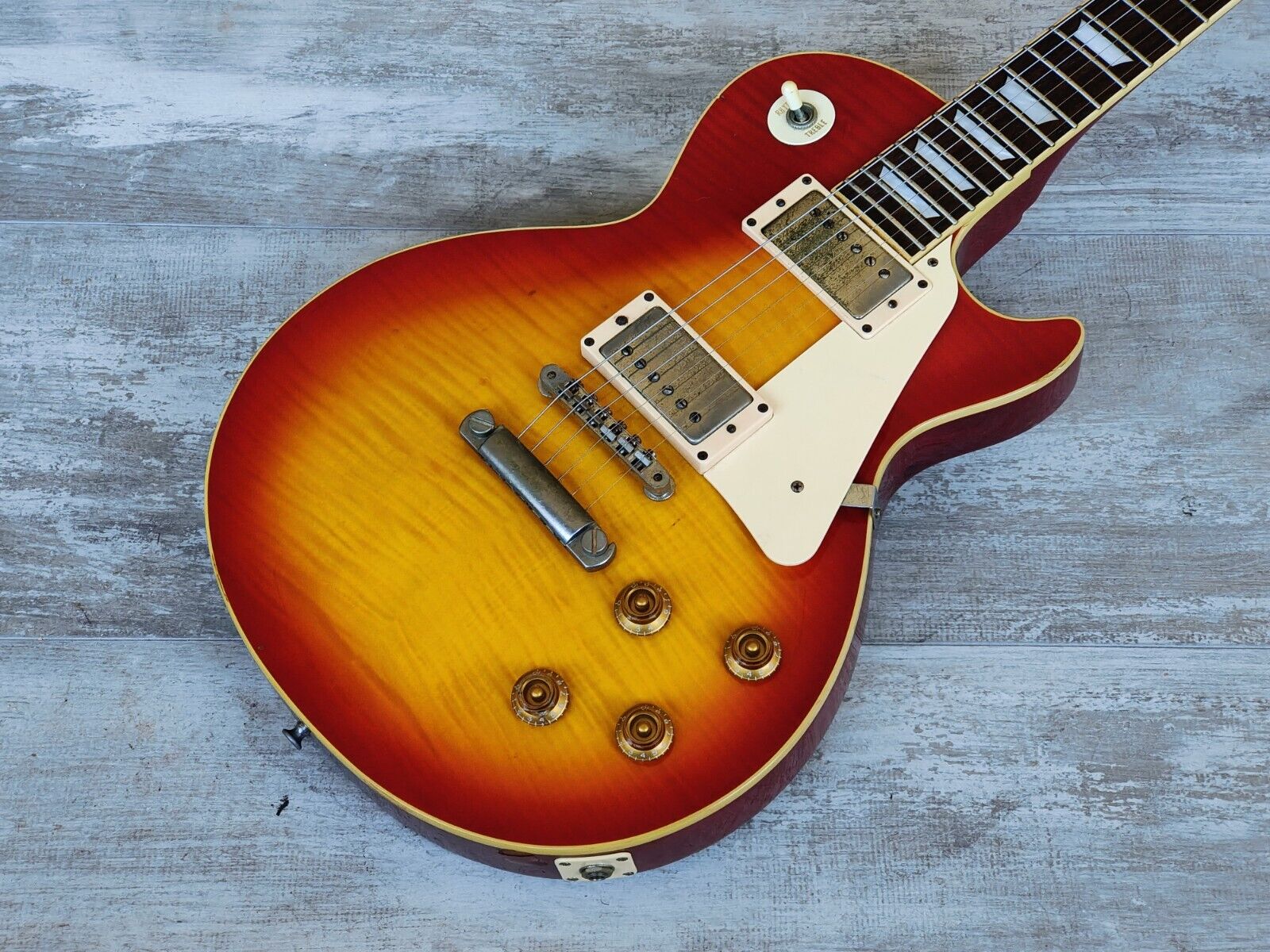 2000's Edwards Japan (by ESP) E-LP-92SD Les Paul w/Seymour Duncans  (Sunburst)