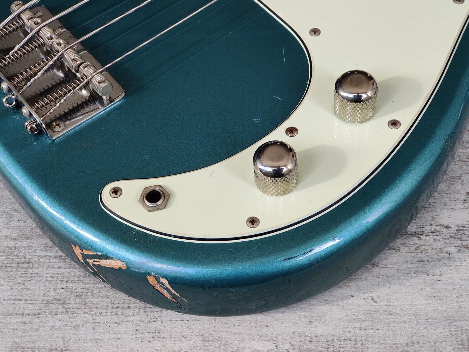 1997 Fender Japan PB62 '62 Reissue Precision Bass (Ocean Turquoise Metallic)