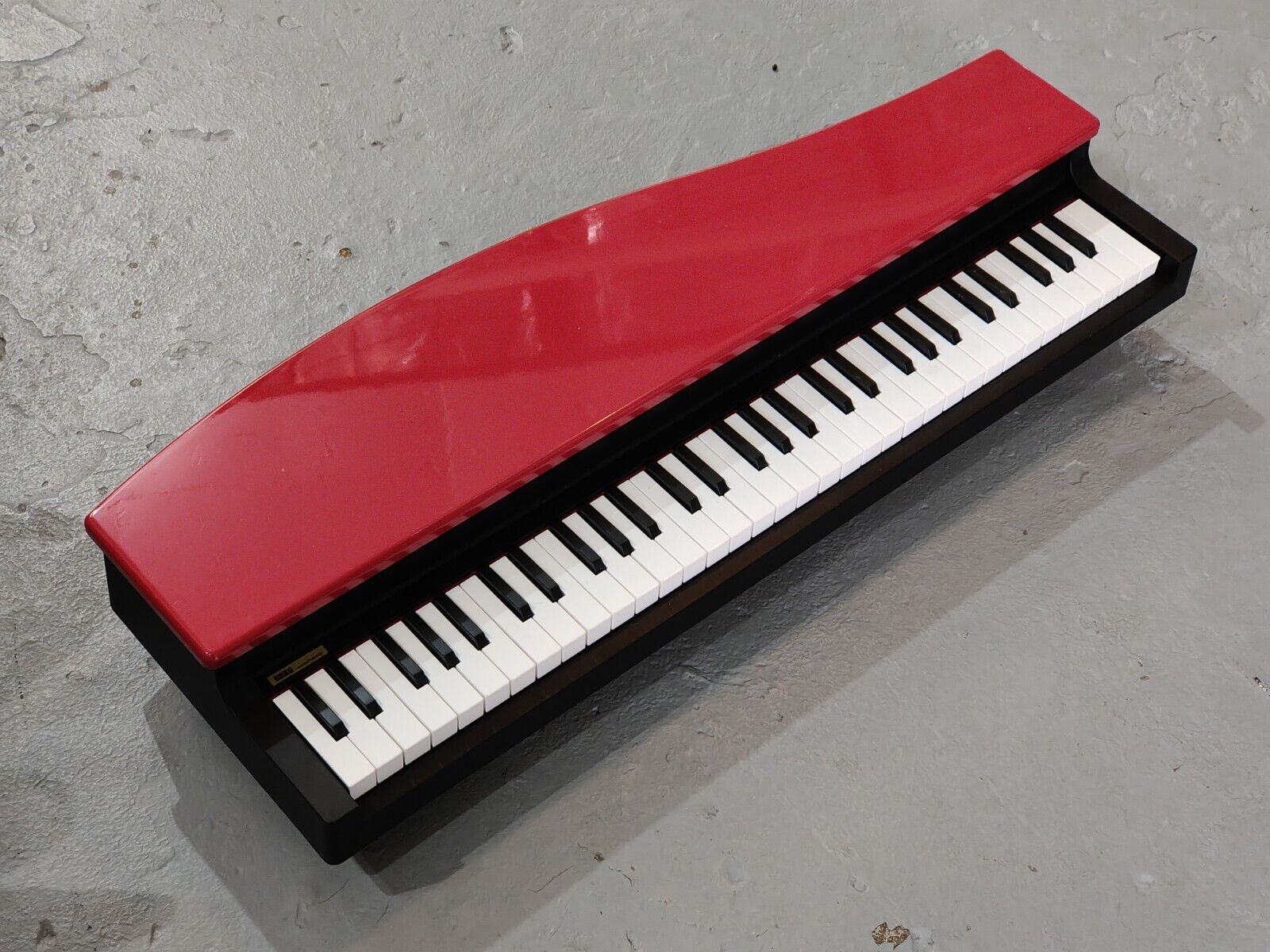 Korg microPIANO (Red) – Cool Old Guitars