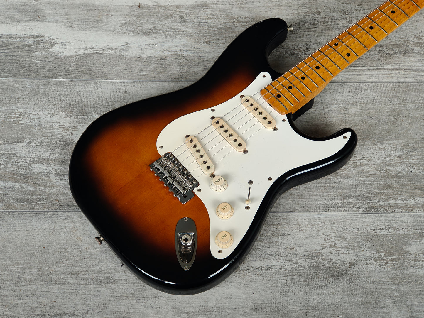 1987 Fender Japan "E Series" ST57-70 '57 Reissue Stratocaster w/USA Pickups (Sunburst)