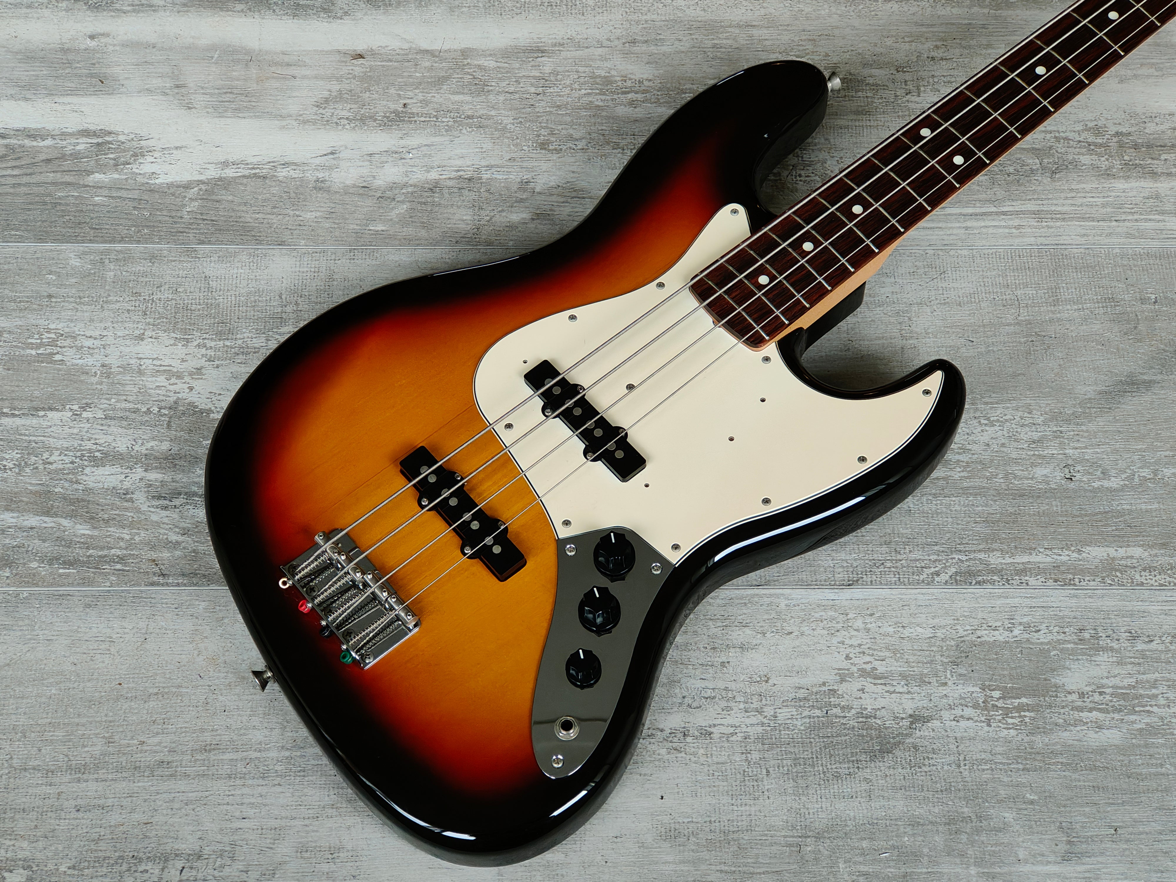 Jazz Bass – Cool Old Guitars
