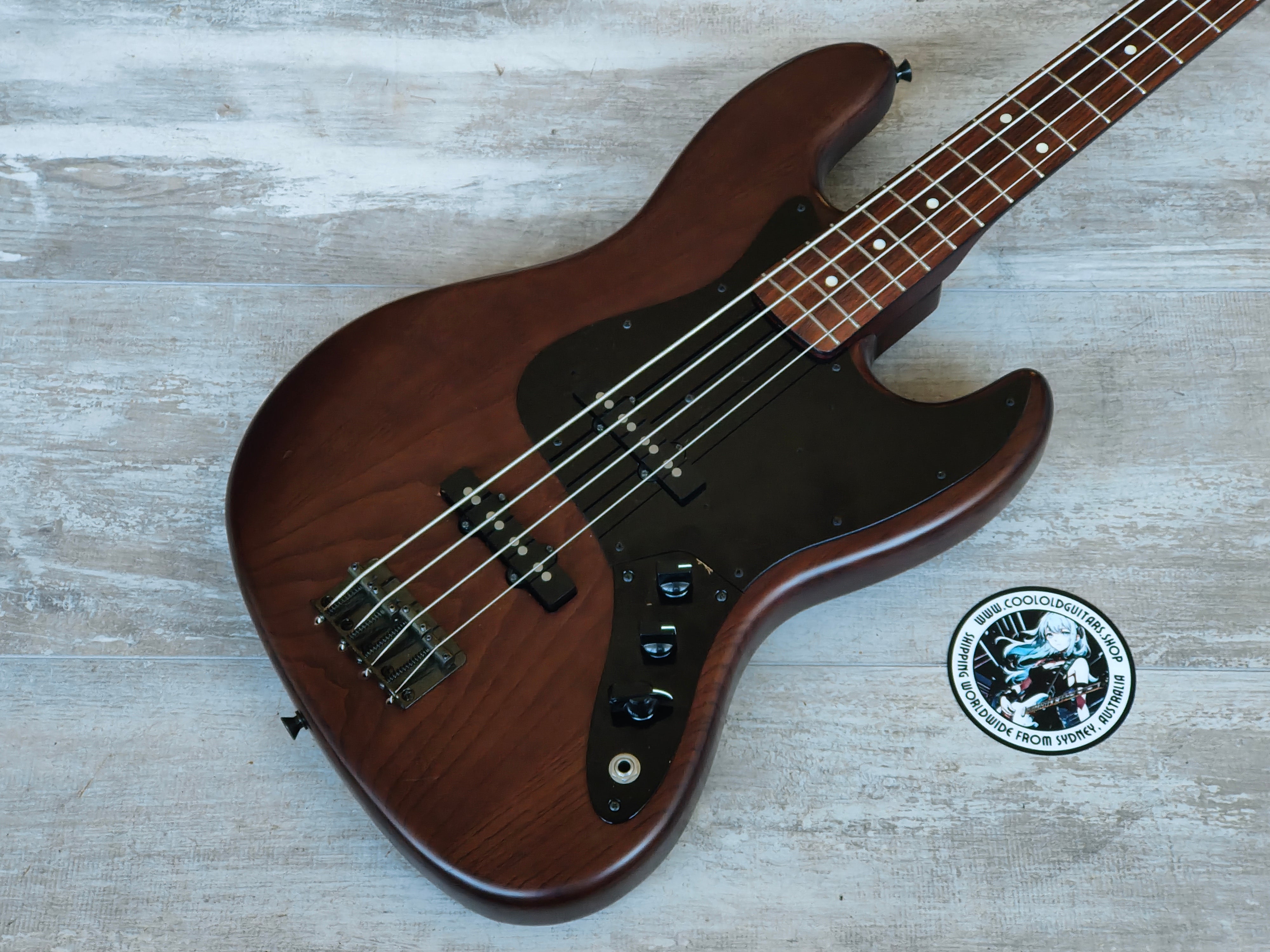 Jazz Bass – Cool Old Guitars