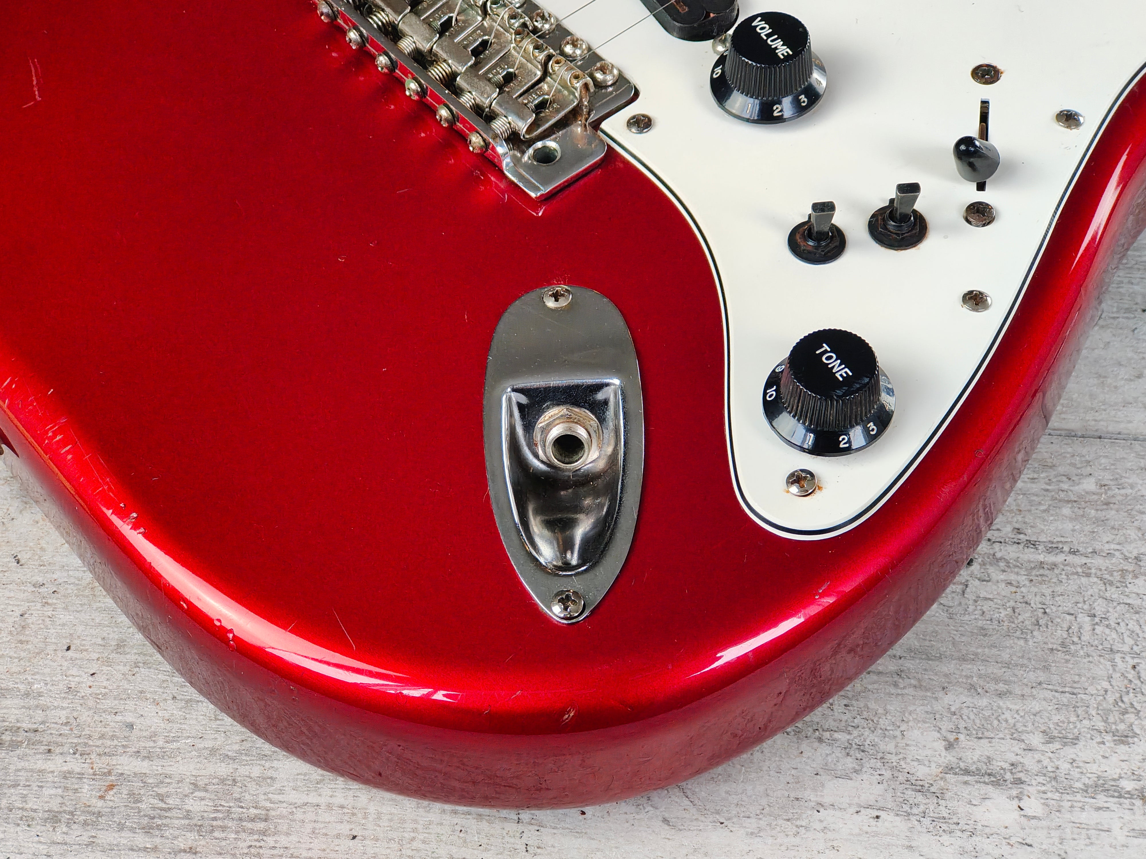 2002 Fender Japan ST62 '62 Reissue Stratocaster (Candy Apple Red)