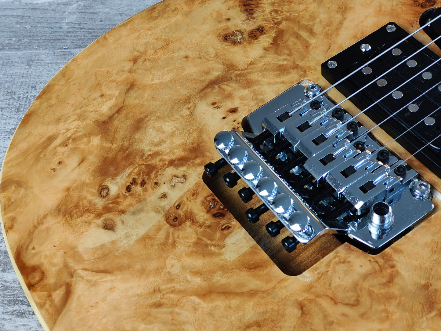 Unknown HSH Superstrat from Japan (Vine Inlay)
