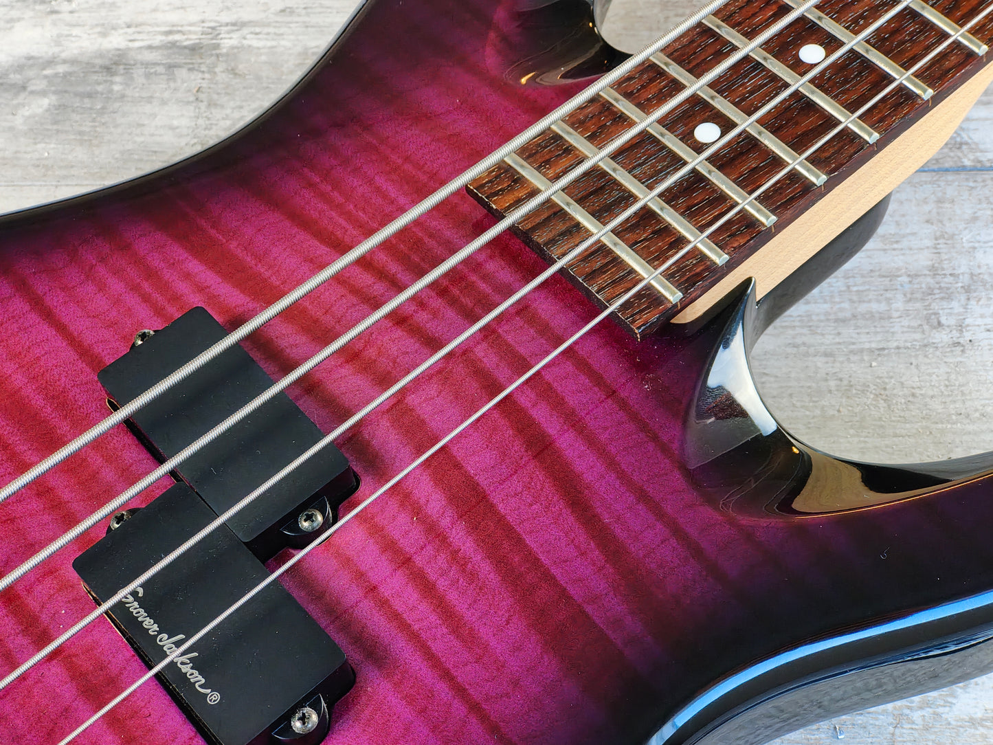 2000's Grover Jackson PJ Medium Scale Bass (Purple Burst)