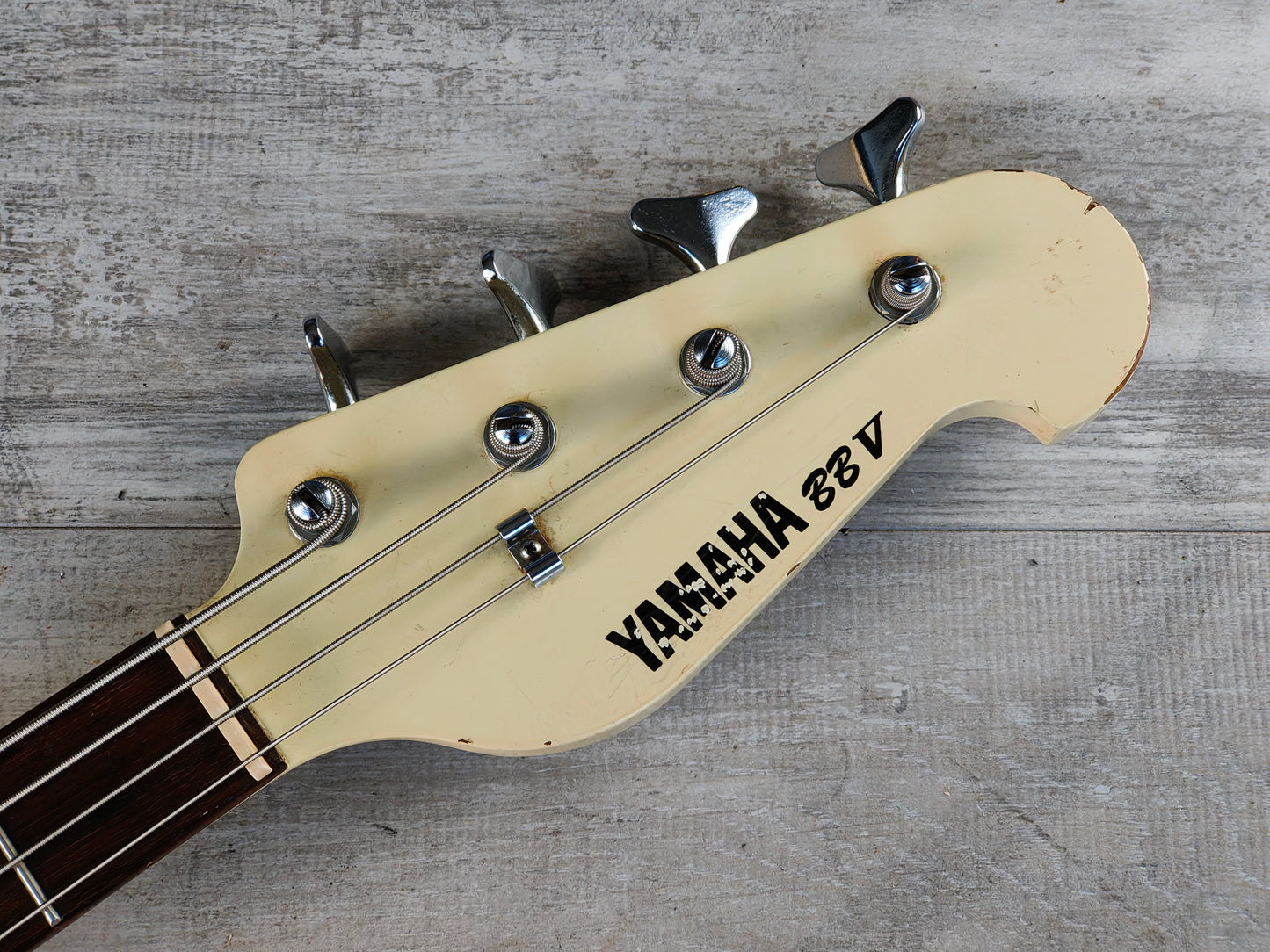 1984 Yamaha Japan BB-V Broad Bass (Aged White)