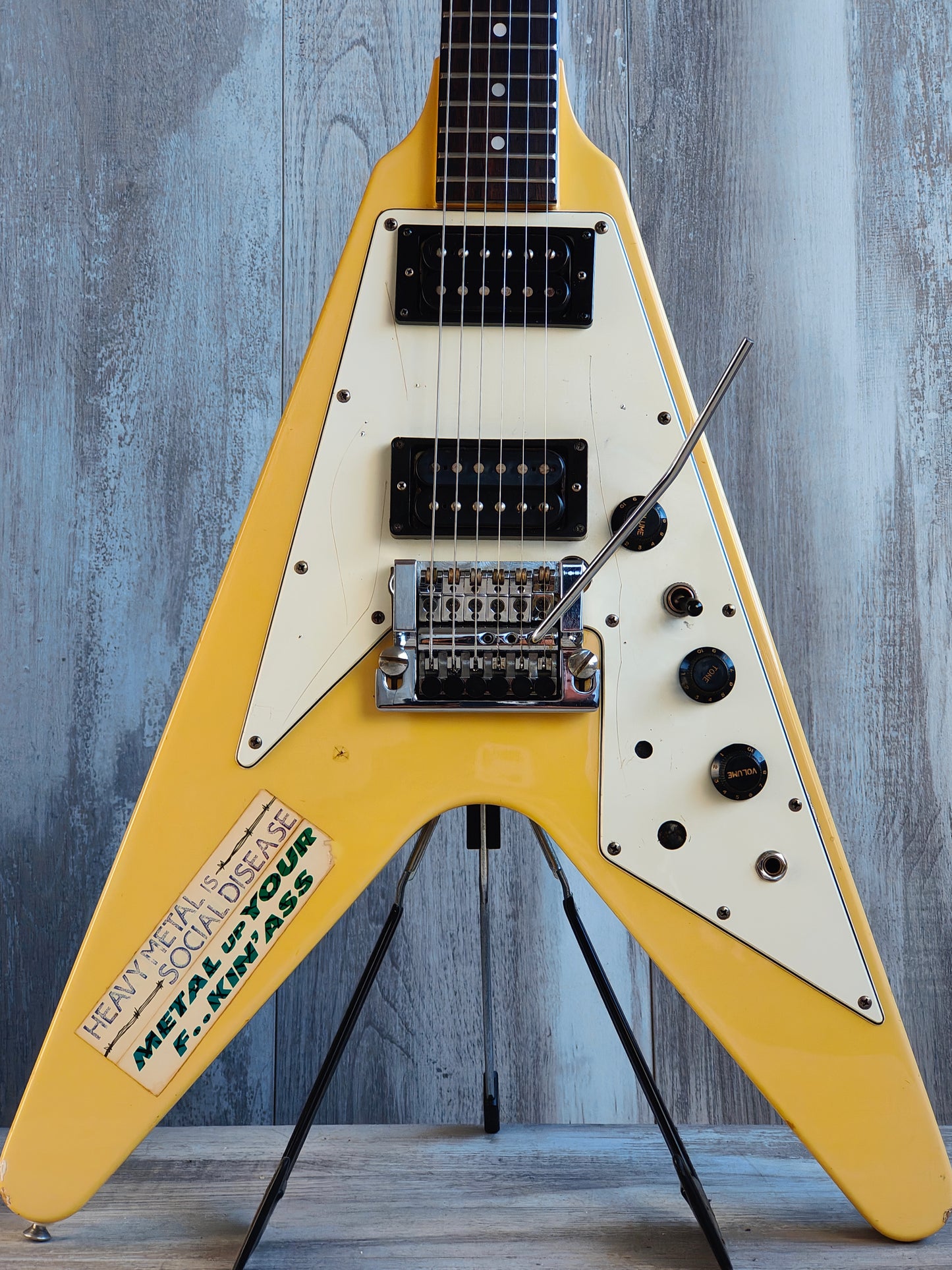 1984 Greco FV105K '67 Reissue Flying V w/Kahler Tremolo (Vintage White)