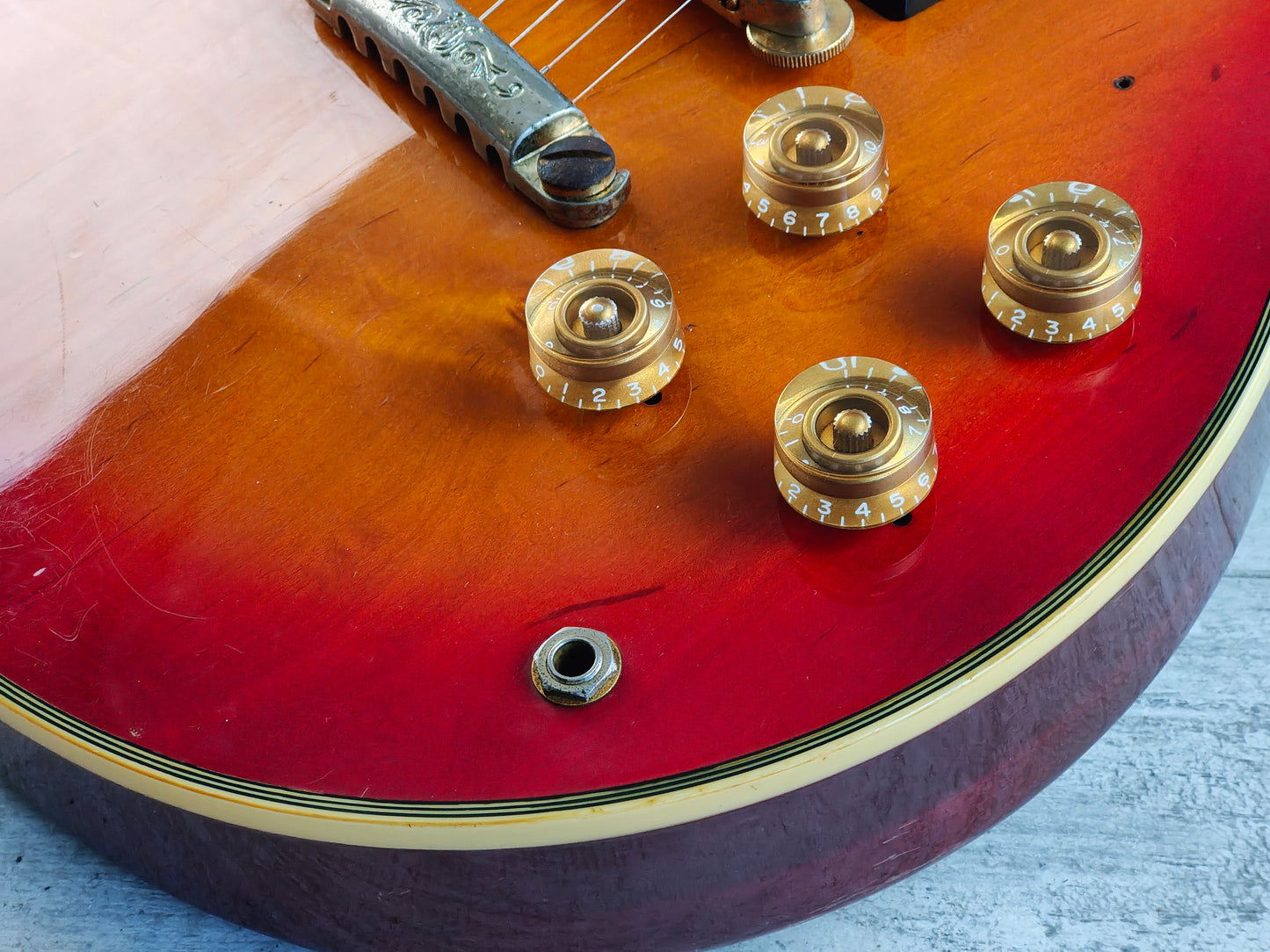 1979 Yamaha Japan SG-1000 Double Cutaway (Cherry Sunburst)