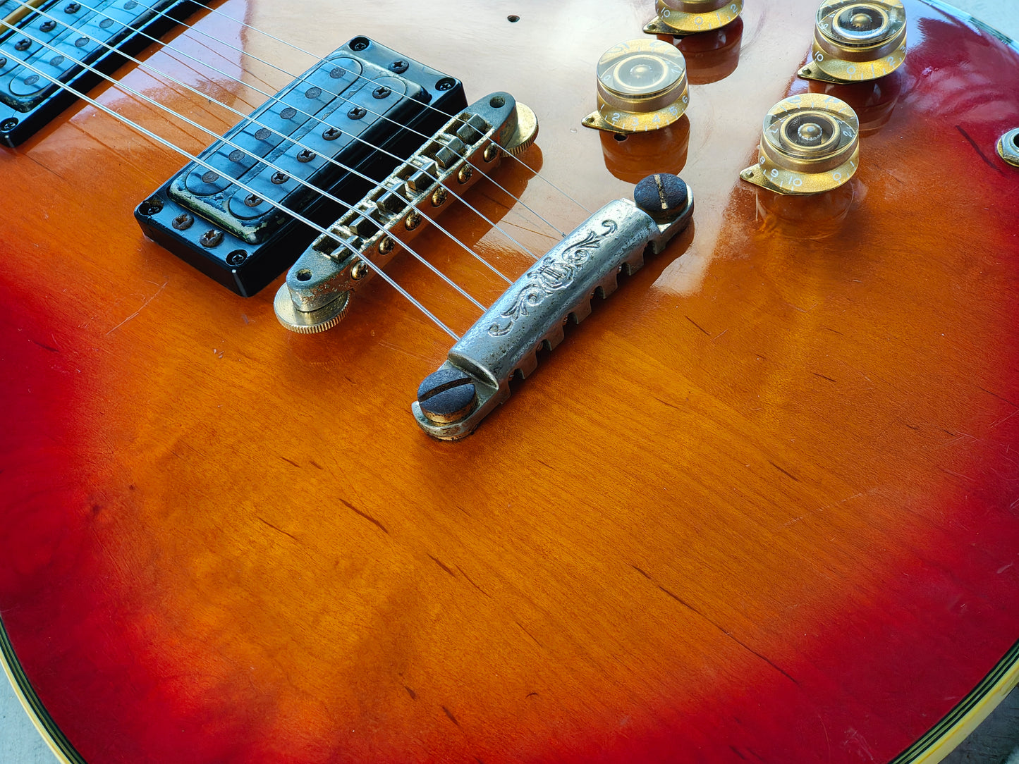 1979 Yamaha Japan SG-1000 Double Cutaway (Cherry Sunburst)