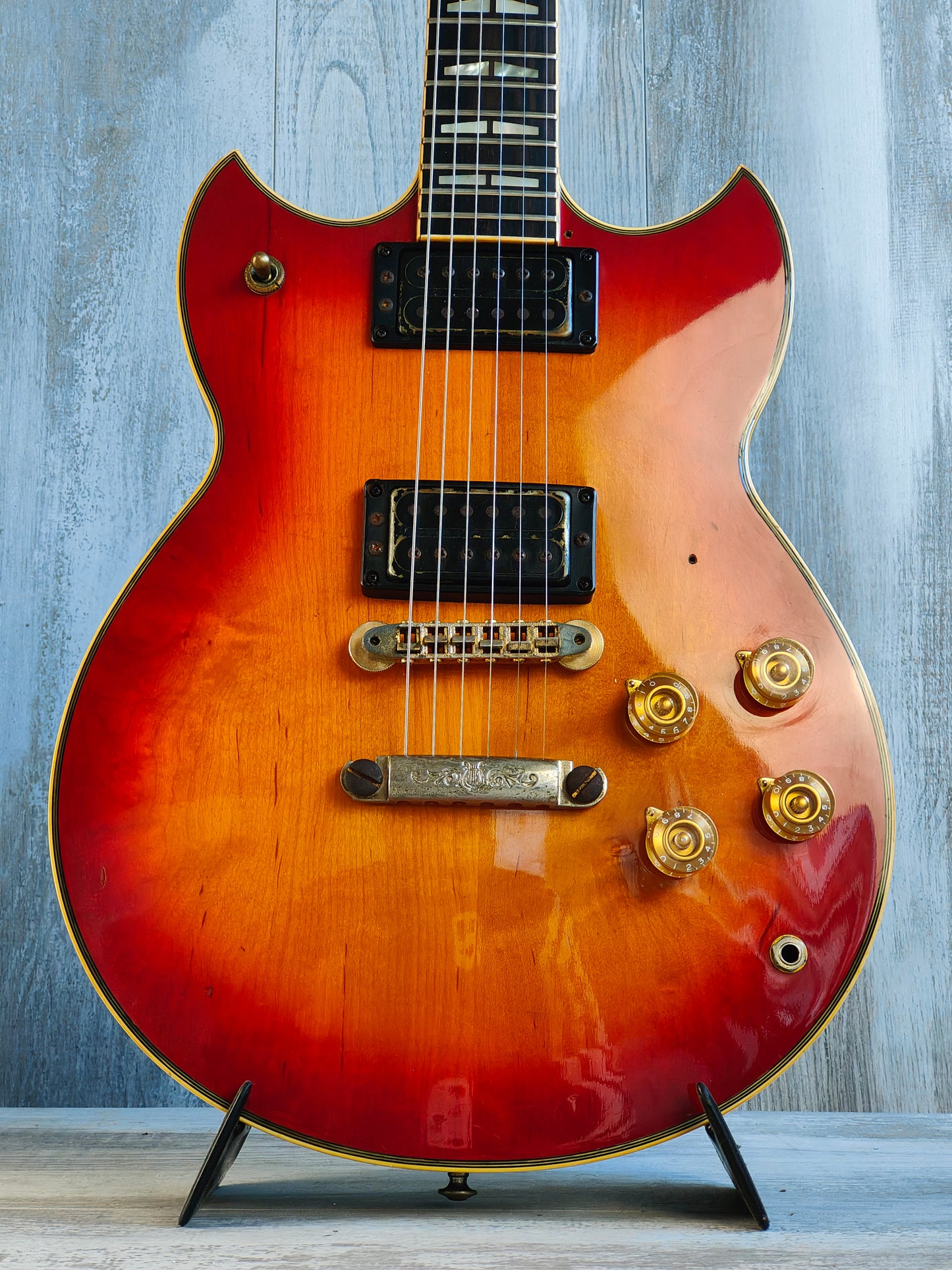 1979 Yamaha Japan SG-1000 Double Cutaway (Cherry Sunburst)