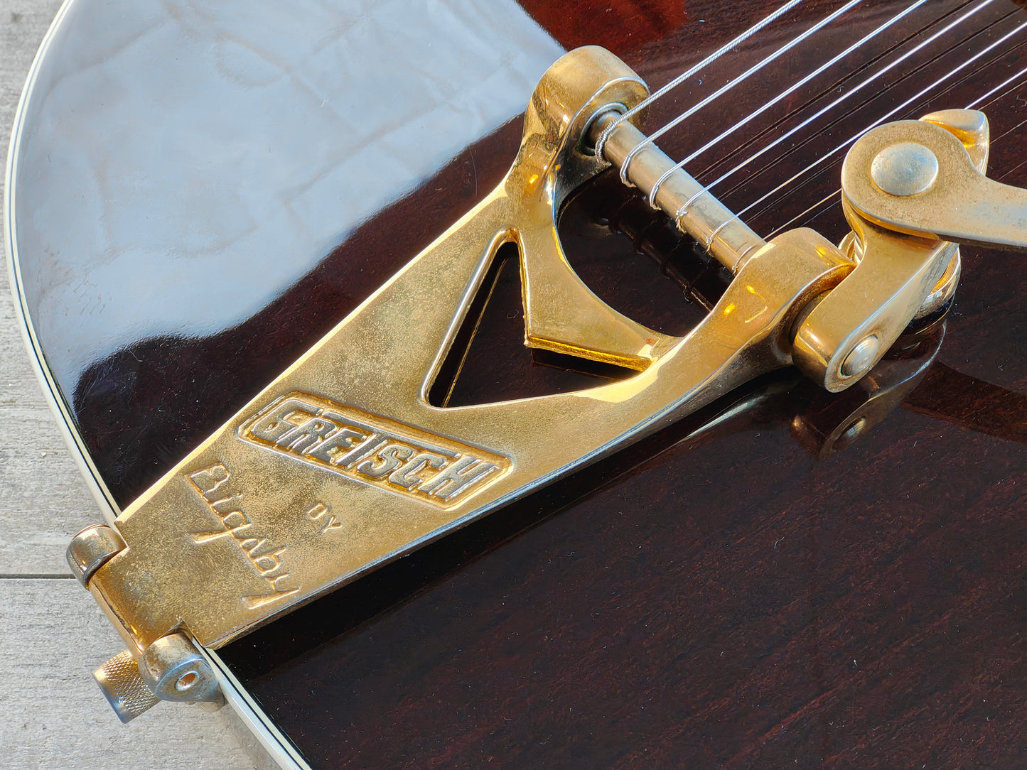 1996 Gretsch Japan 6122 Country Classic II Hollowbody w/Bigsby (Walnut)