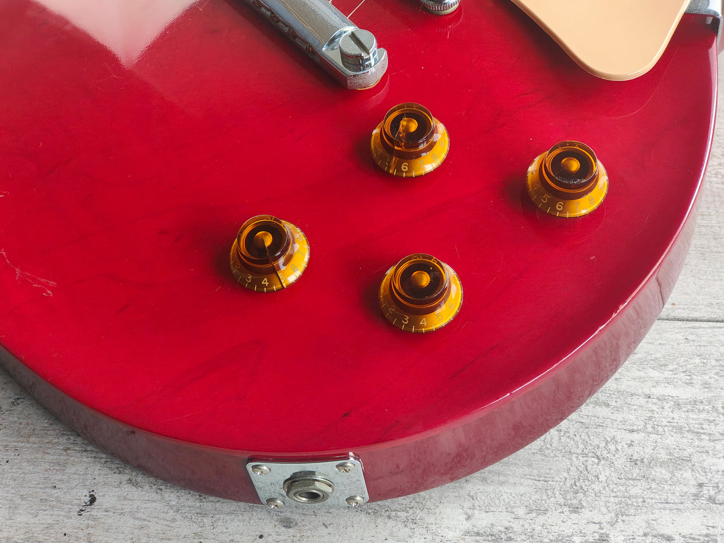 1998 Gibson USA "Japanese Market" Les Paul (Ruby Red)