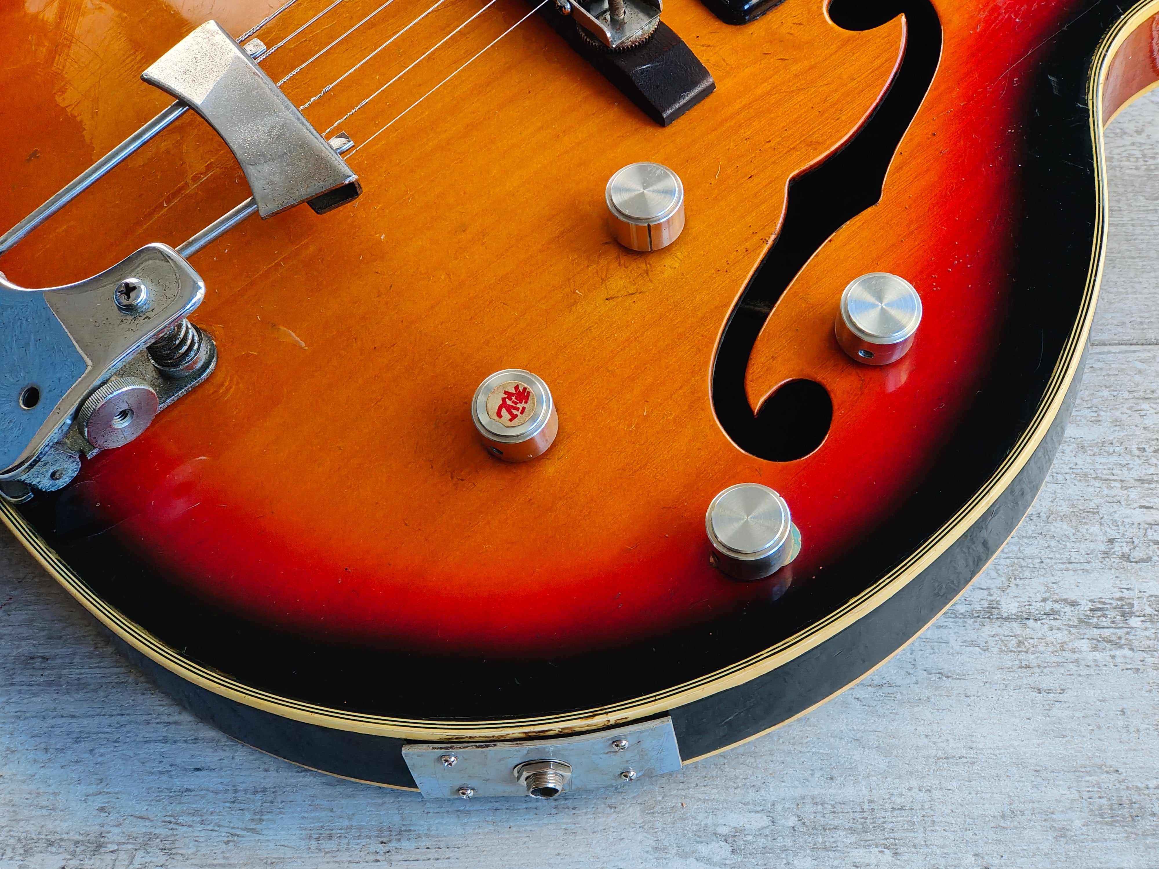 1960's Greco Japan EG-135 Hollowbody Electric Guitar (Sunburst)