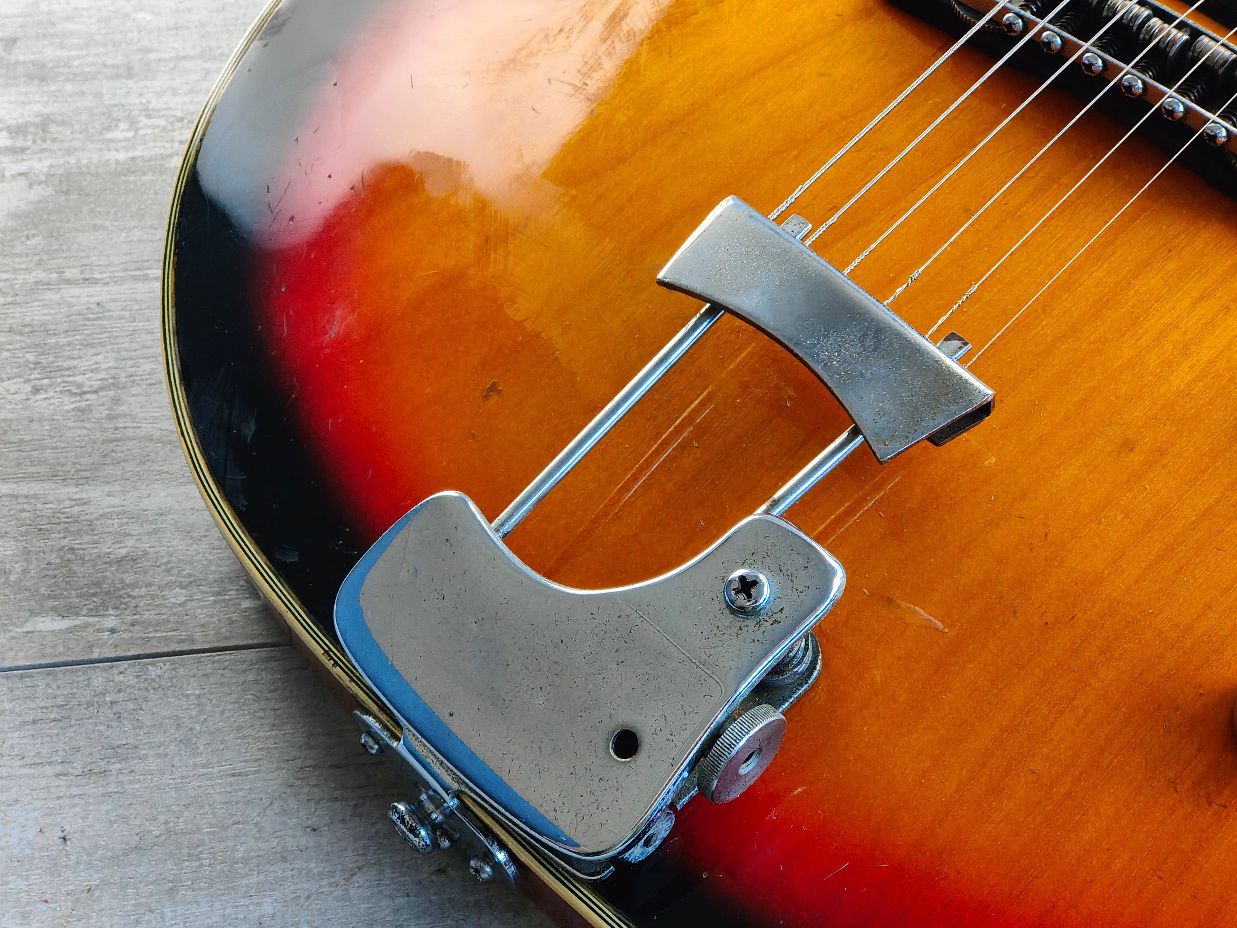 1960's Greco Japan EG-135 Hollowbody Electric Guitar (Sunburst) – Cool Old  Guitars