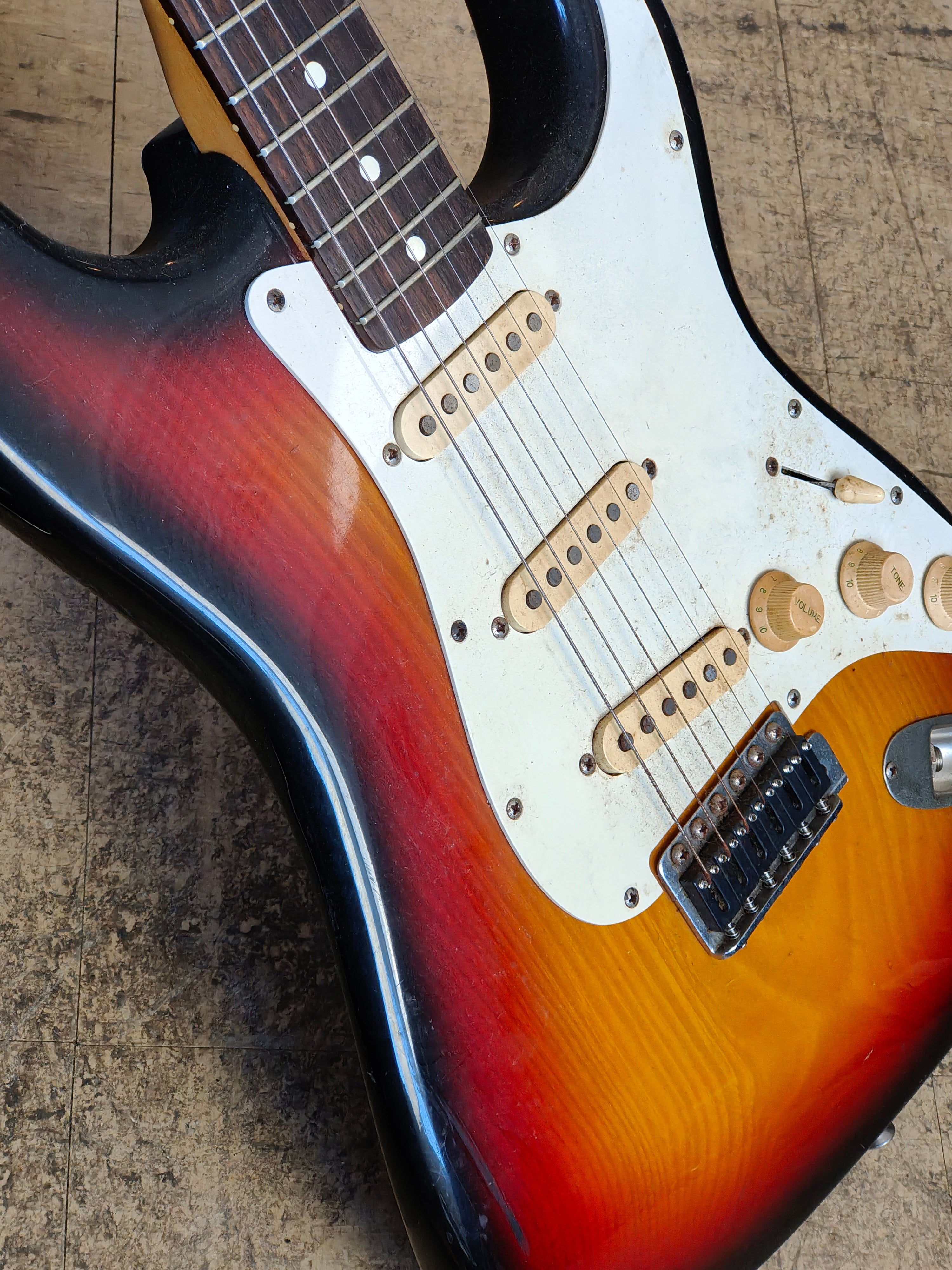 1980's Yamaha ST360R Stratocaster (Sunburst) - Thrift Shop