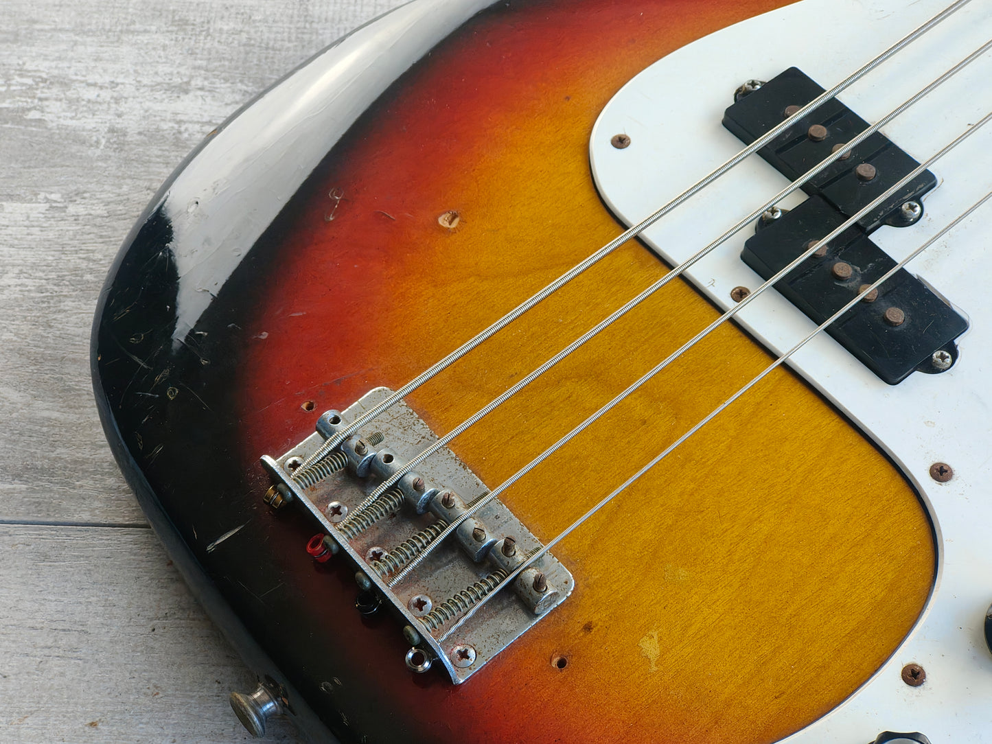 1970's Fresher Japan "Personal Bass" Precision Bass (Sunburst)