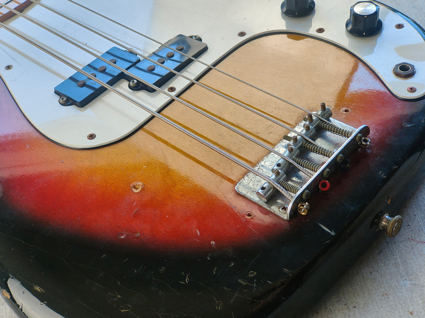 1970's Fresher Japan "Personal Bass" Precision Bass (Sunburst)