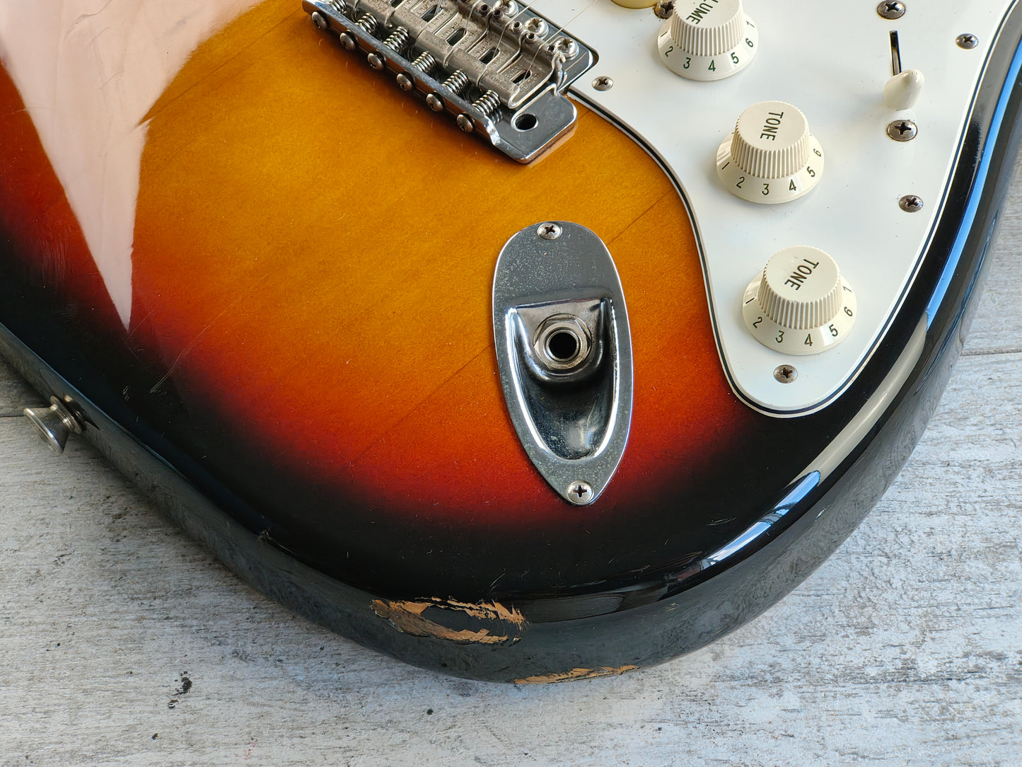 1987 Fender Japan ST62-55 "E Series" '62 Reissue Stratocaster (Three-Tone Sunburst)