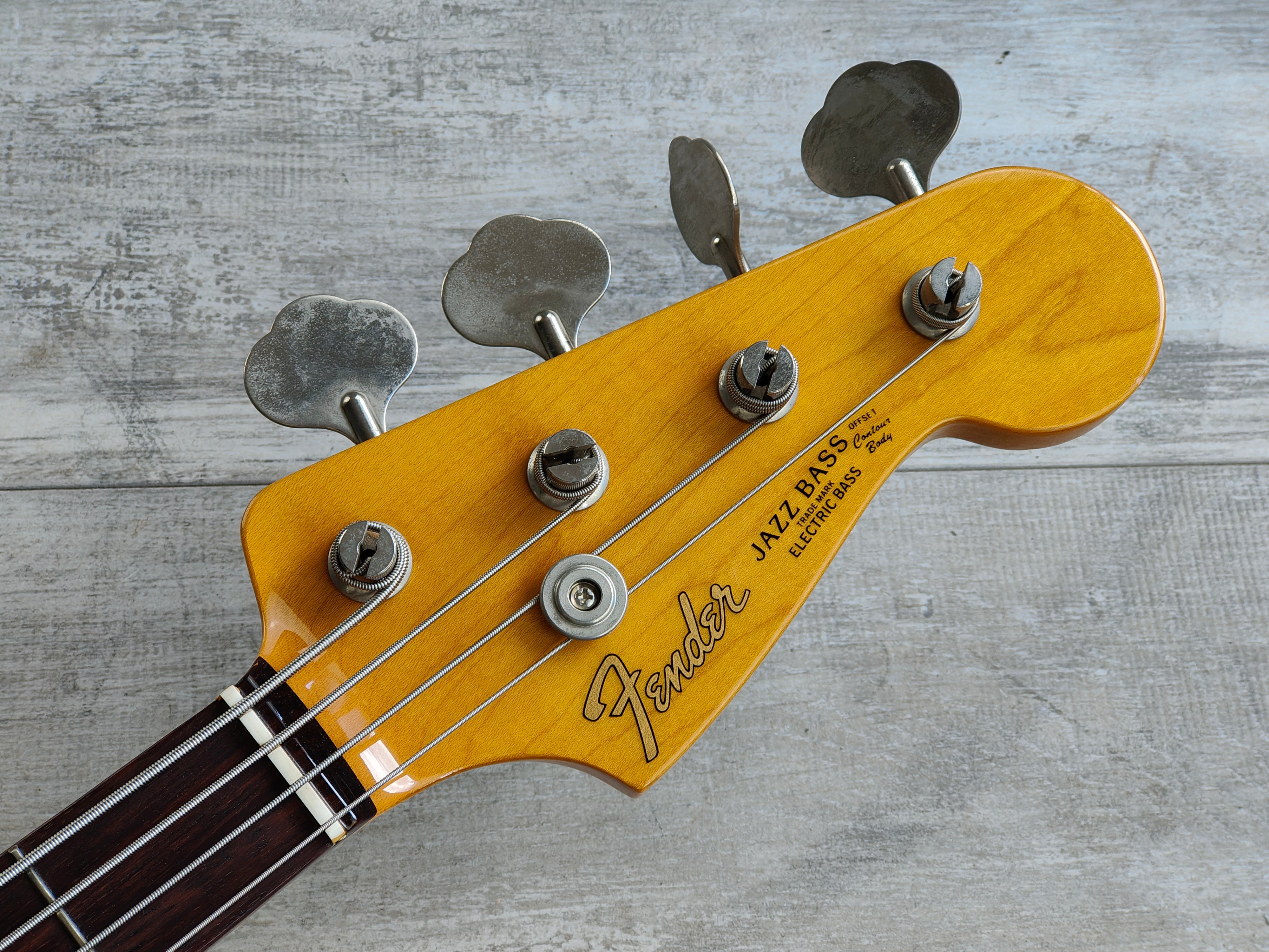 2000 Fender Japan (by Tokai) JB62-58 '62 Reissue Jazz Bass (Sunburst) –  Cool Old Guitars