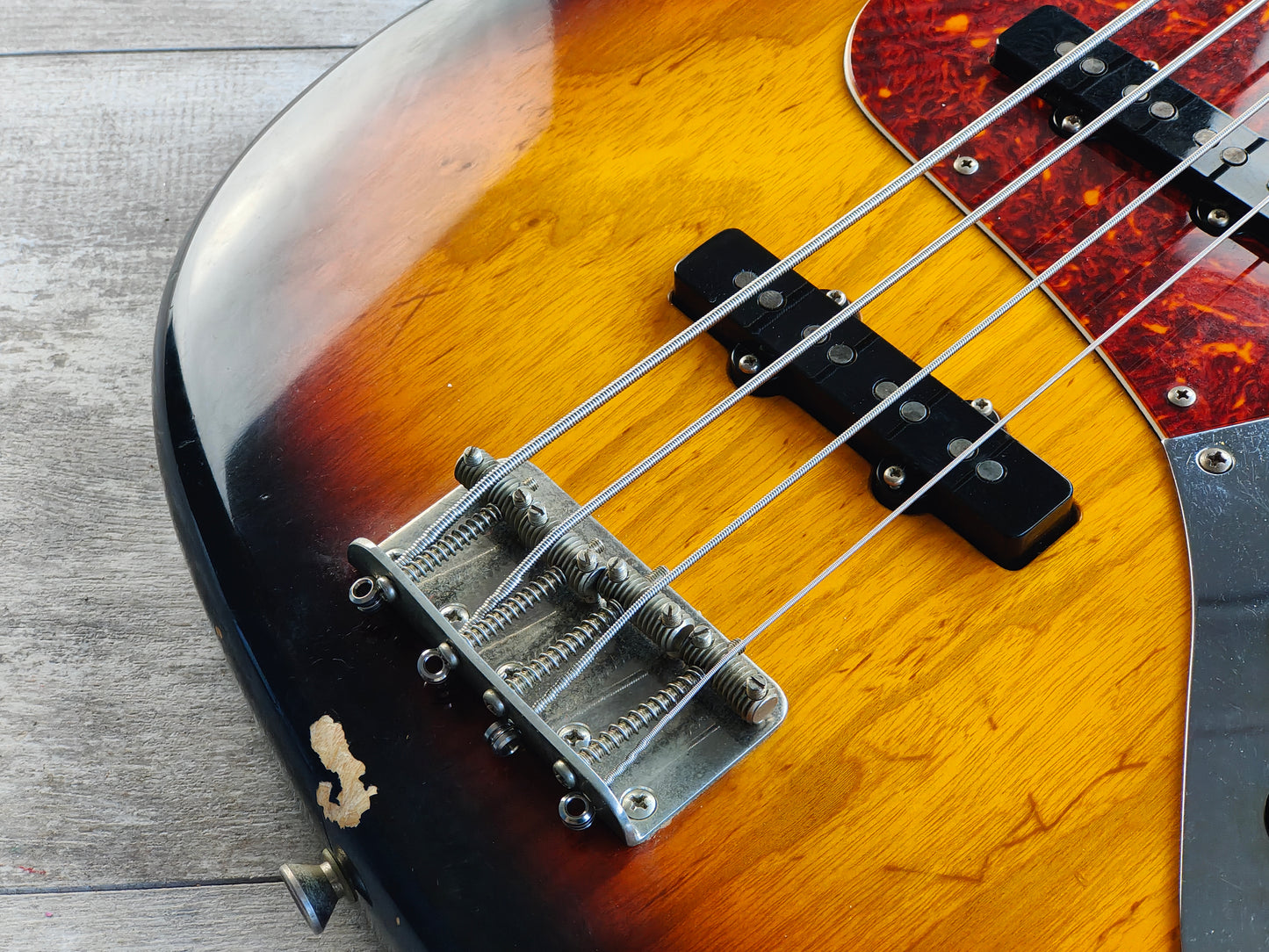 1980's ESP Navigator Japan Custom Order 70's Reissue Jazz Bass (Sunburst)