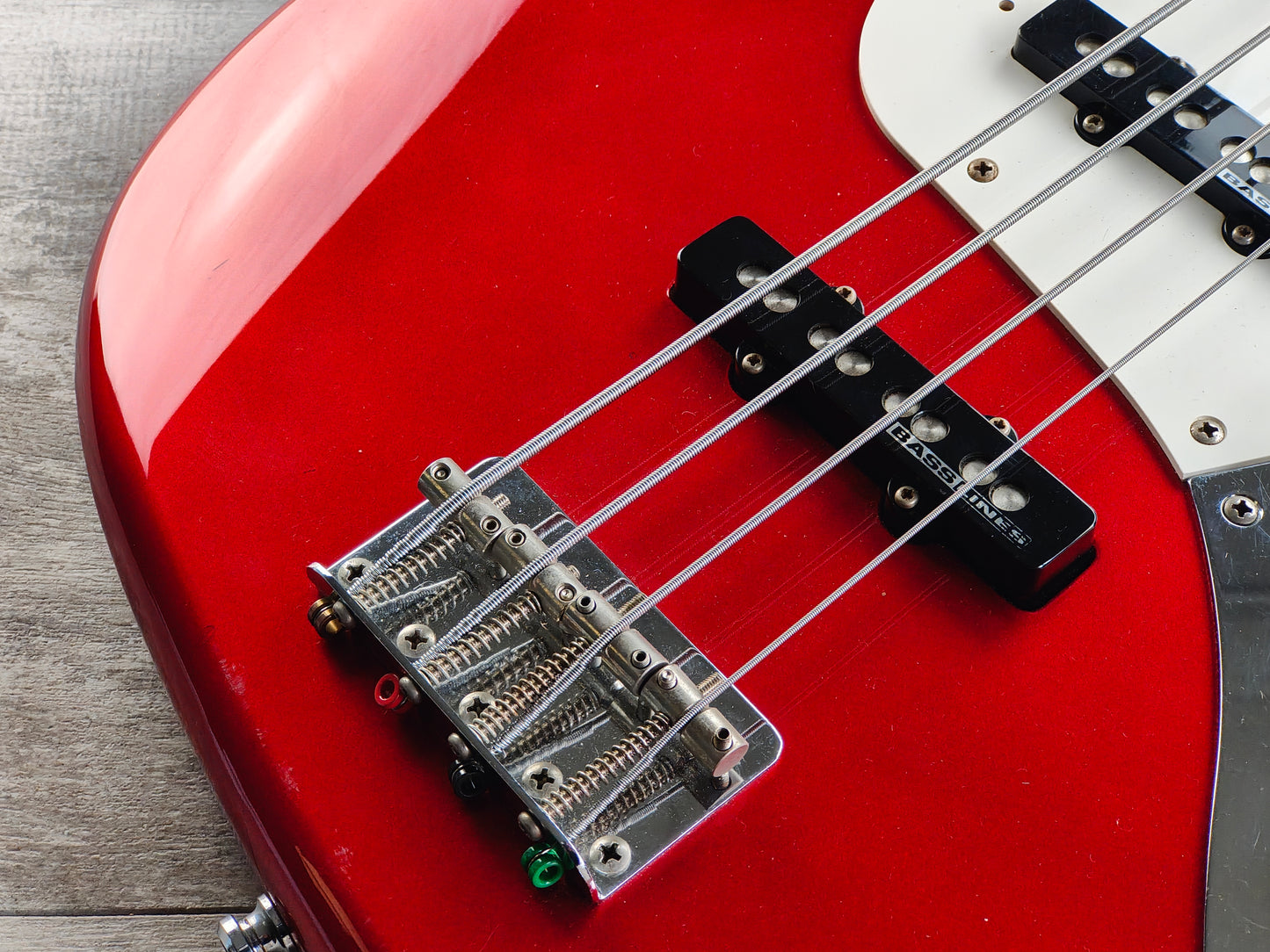 1993 Fender Japan Jazz Bass Standard (Candy Apple Red)