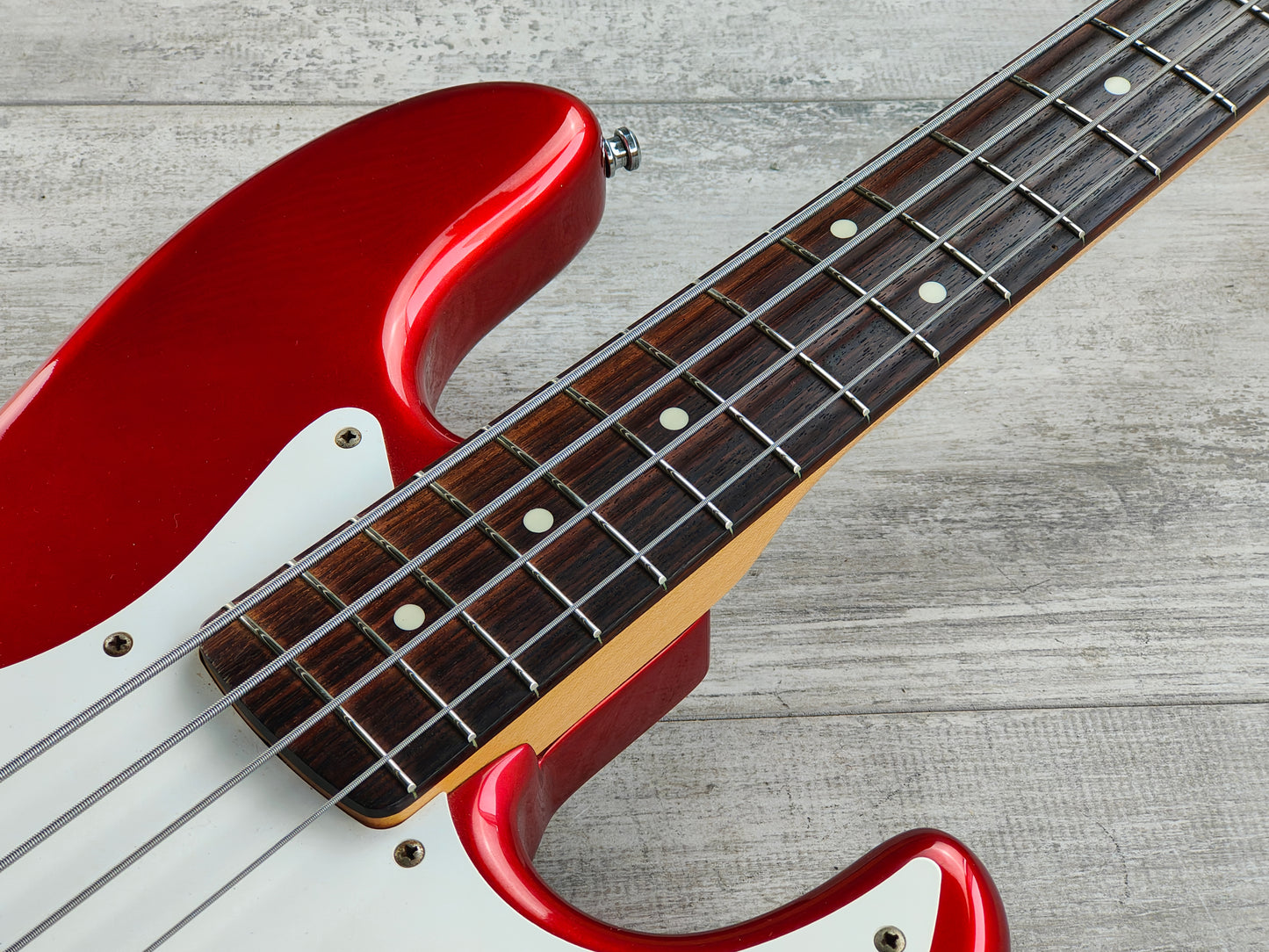 1993 Fender Japan Jazz Bass Standard (Candy Apple Red)