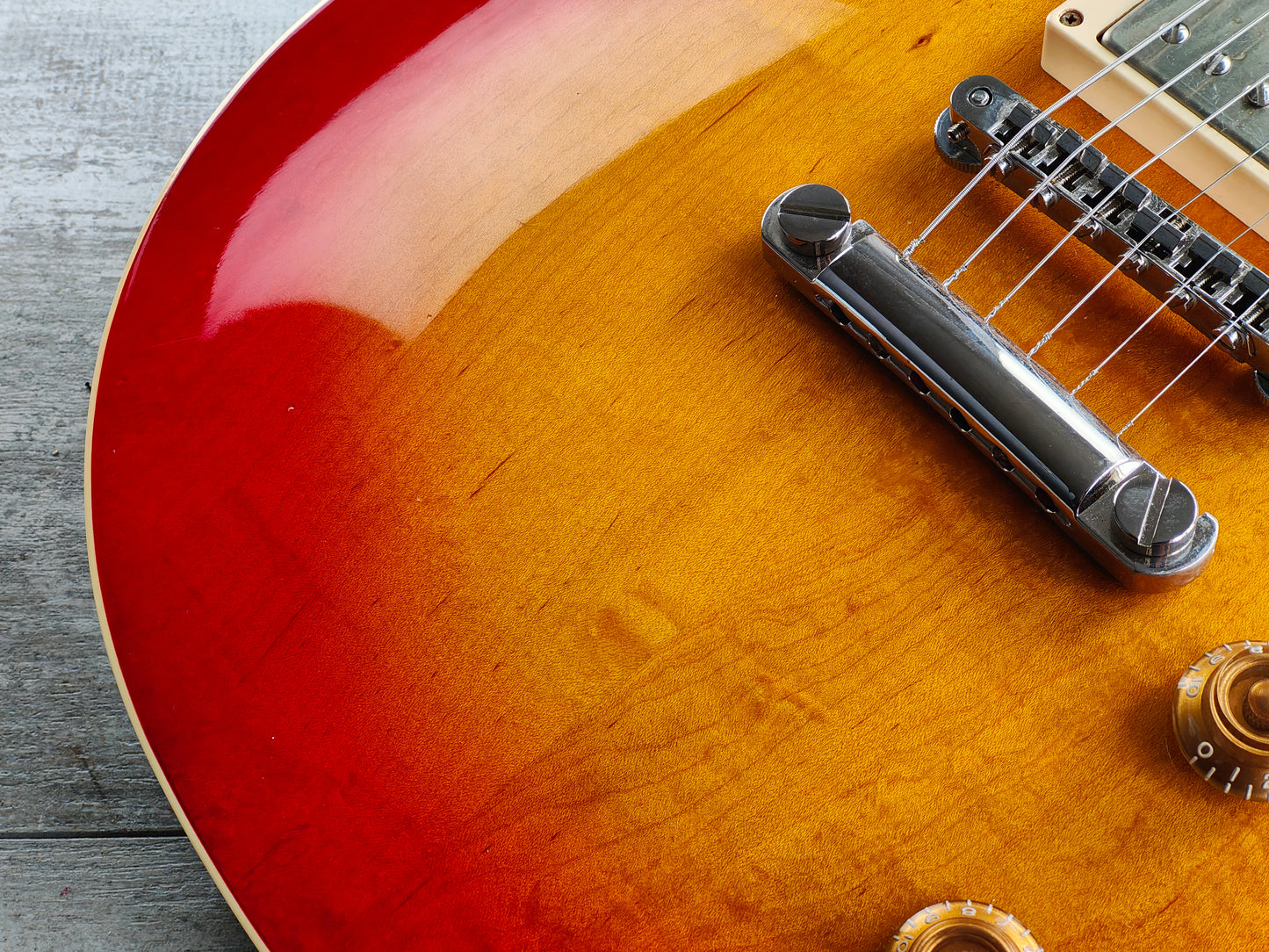 1981 Tokai Japan LS-60 Love Rock Les Paul Standard (Cherry Sunburst)