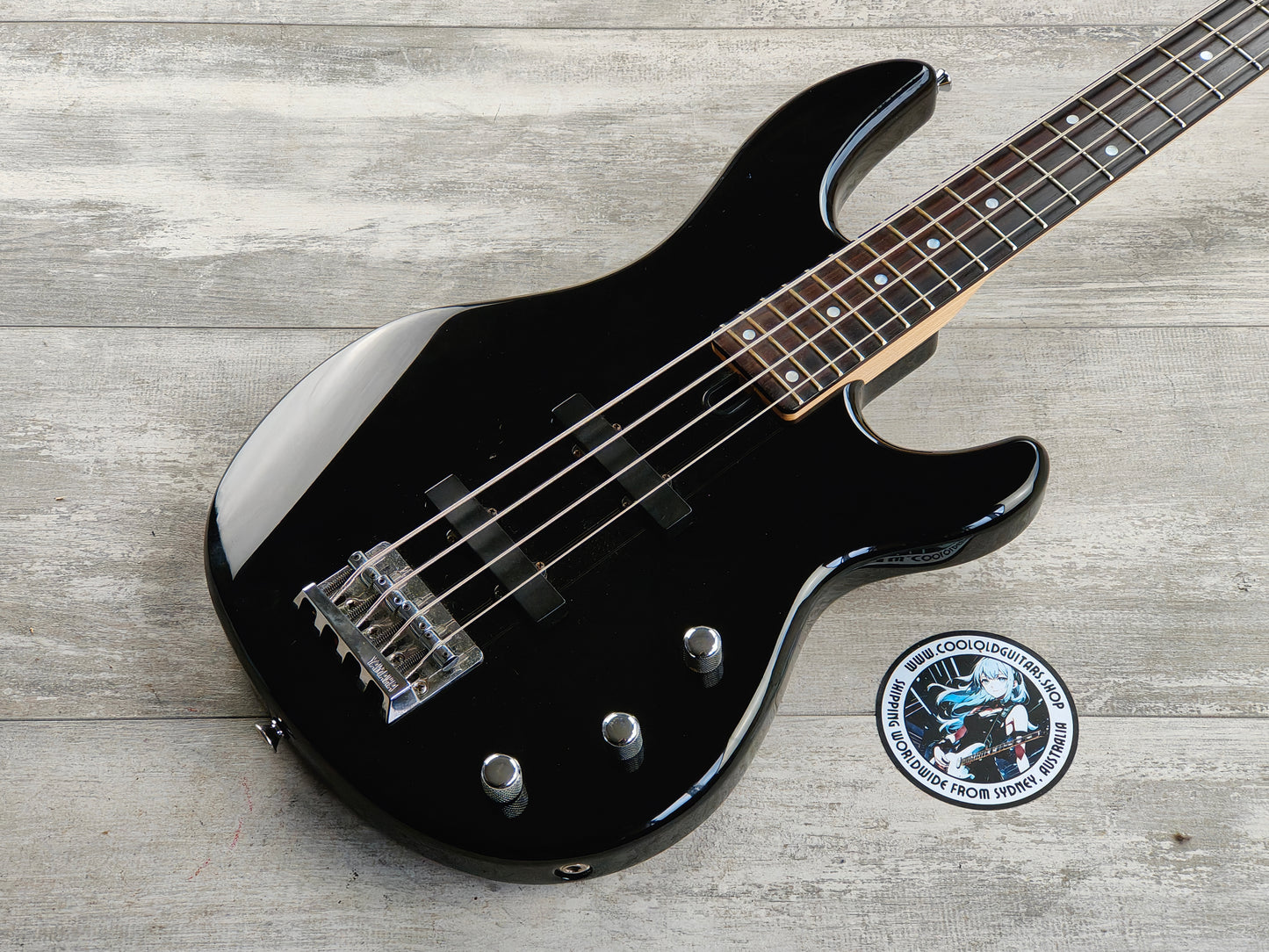 1990's Yamaha BBN4 BB Series Bass - 3+1 (Black)