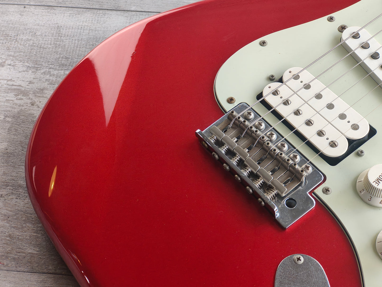 2003 History Japan (by Fujigen) Z1-CFS HSS Stratocaster (Red)