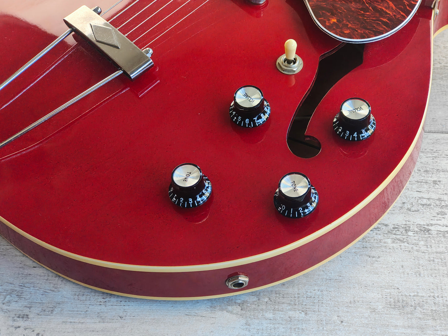 1996 Epiphone Sorrento Reissue Hollowbody (Cherry Red)