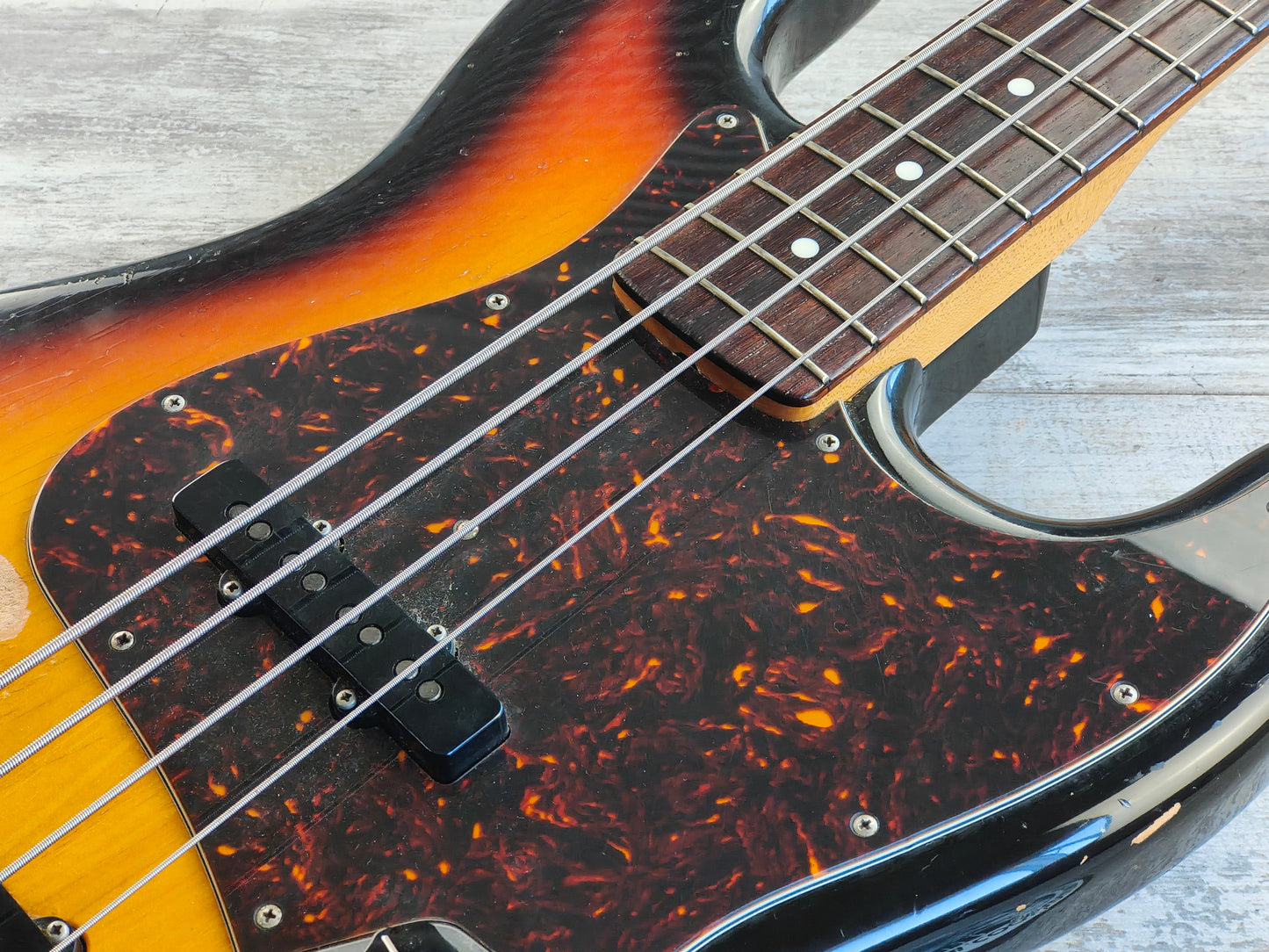 2006 Navigator (by ESP Japan) NJB-280LTD Jazz Bass (Sunburst)