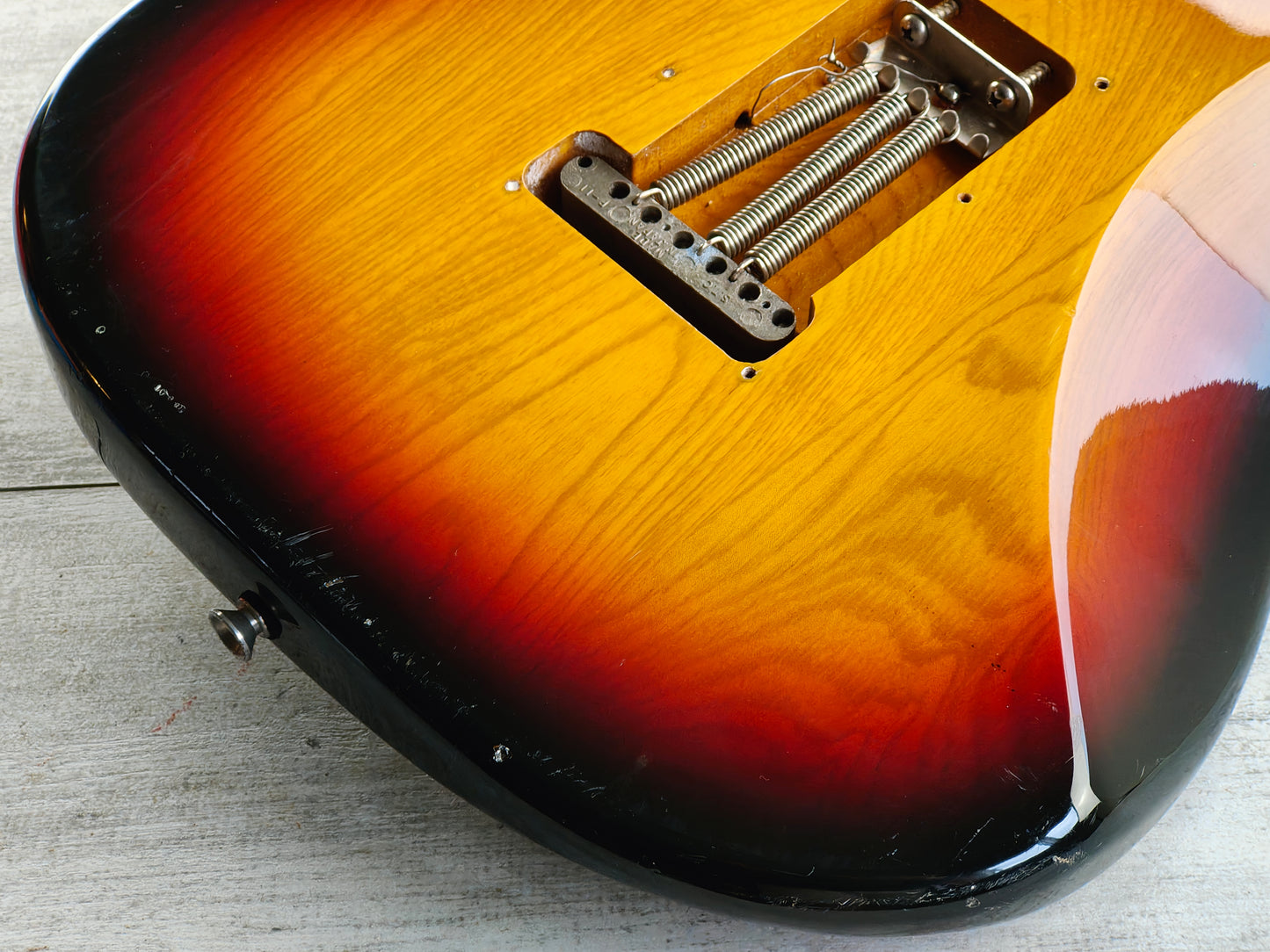 1979 Aria Pro II Japan ST-500 '62 Reissue Stratocaster (Sunburst)