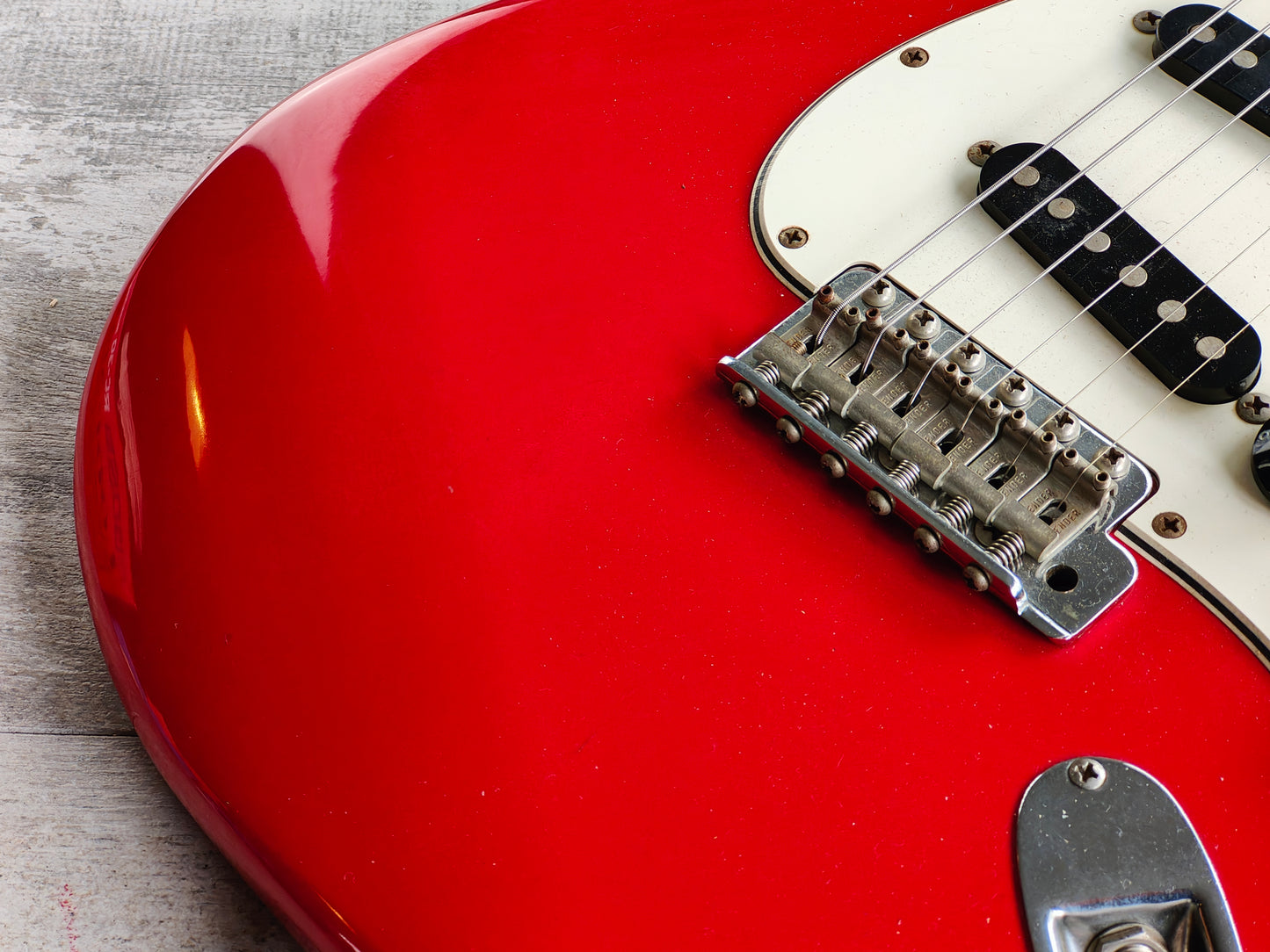 1984 Squier (by Fender Japan) SST-30 Vintage Stratocaster (Torino Red)