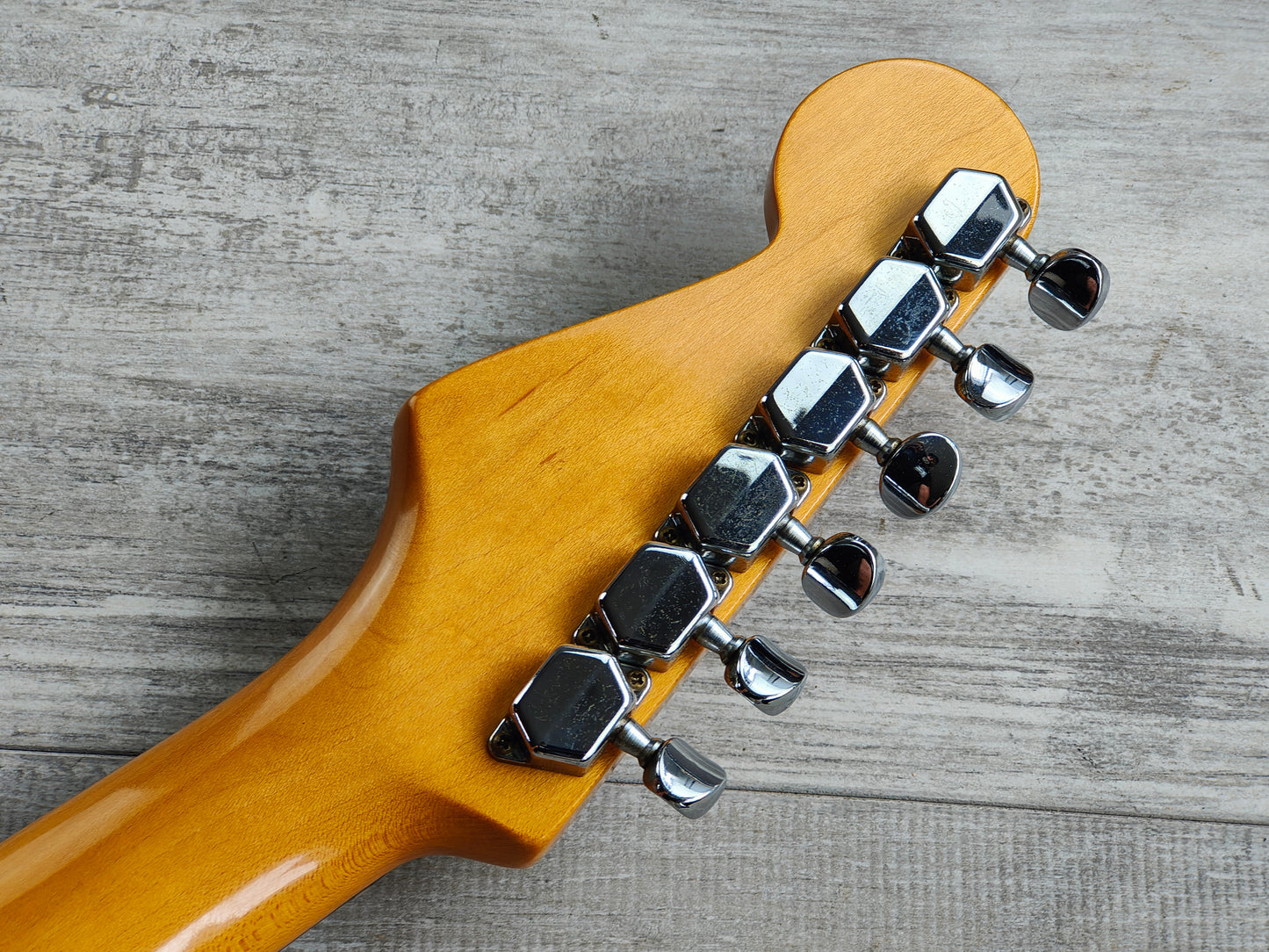 1984 Squier (by Fender Japan) SST-30 Vintage Stratocaster (Torino Red)