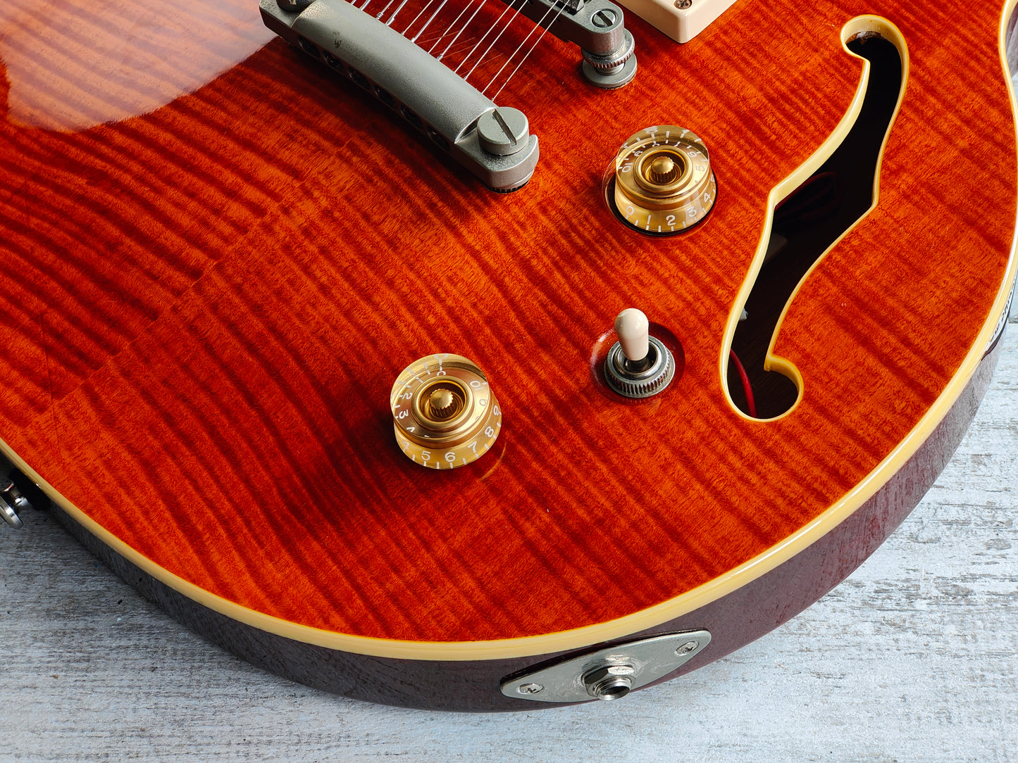 Dean BOCA12 Boca 12-String Semi Hollowbody (Trans Amber)