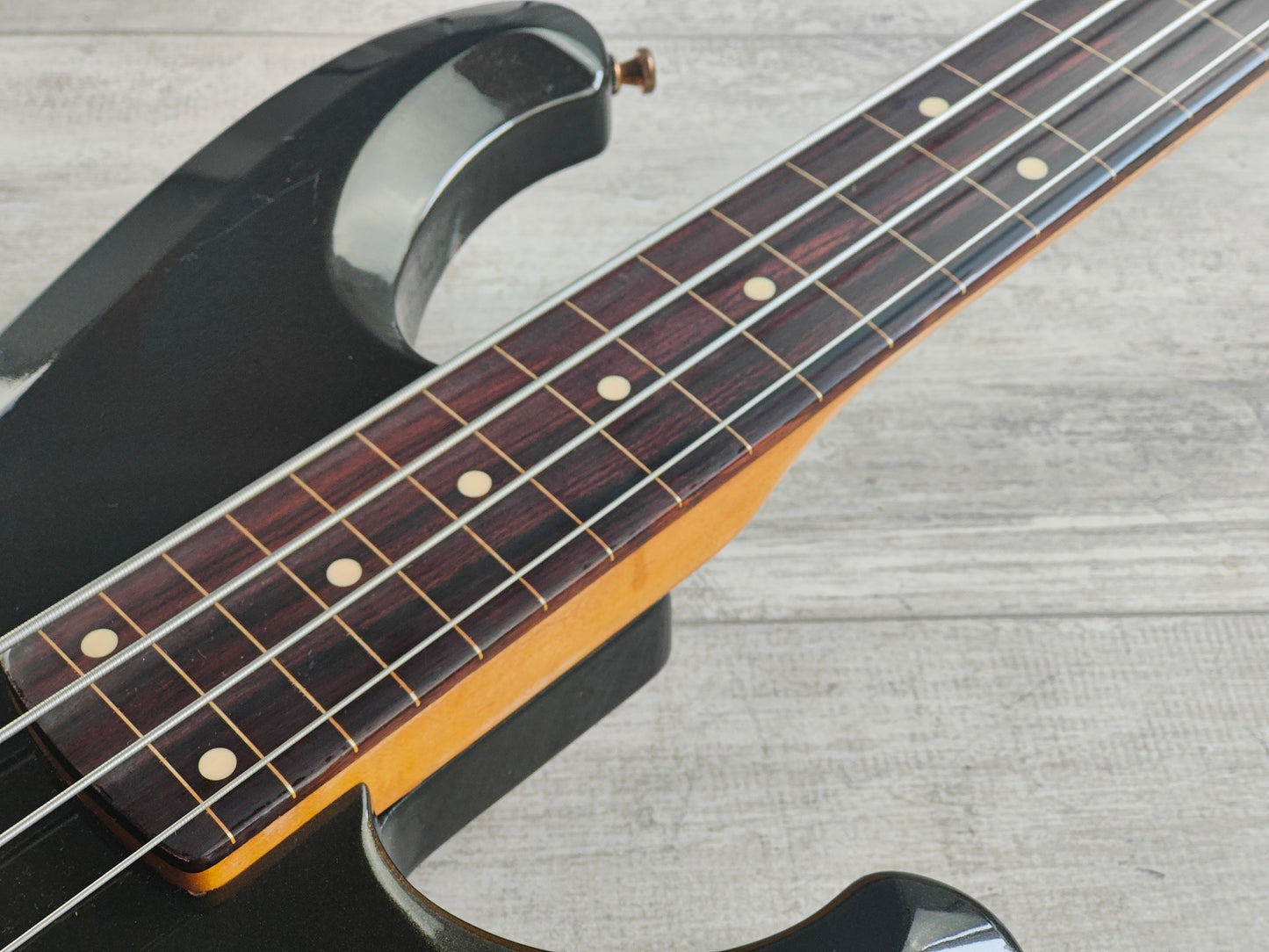 1984 Ibanez Japan RB845 Roadstar II Series Fretless Bass (Metallic Black)