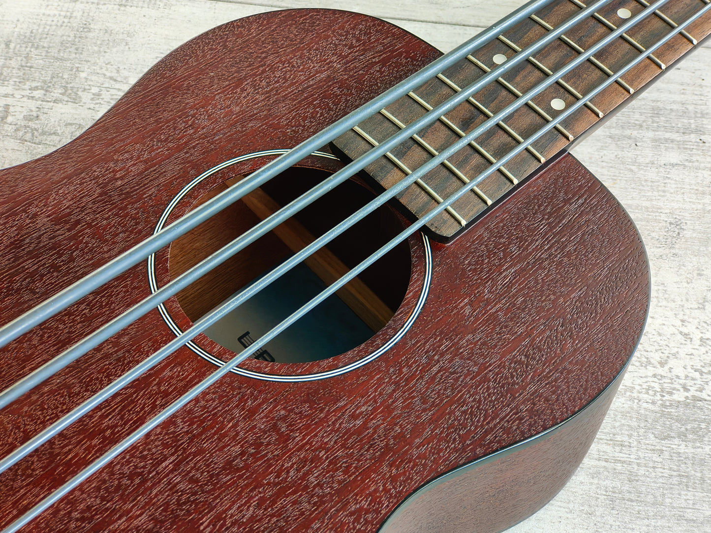 2013 Kala UBass Rumbler Bass Ukelele w/Shadow Pickup (Mahogany)