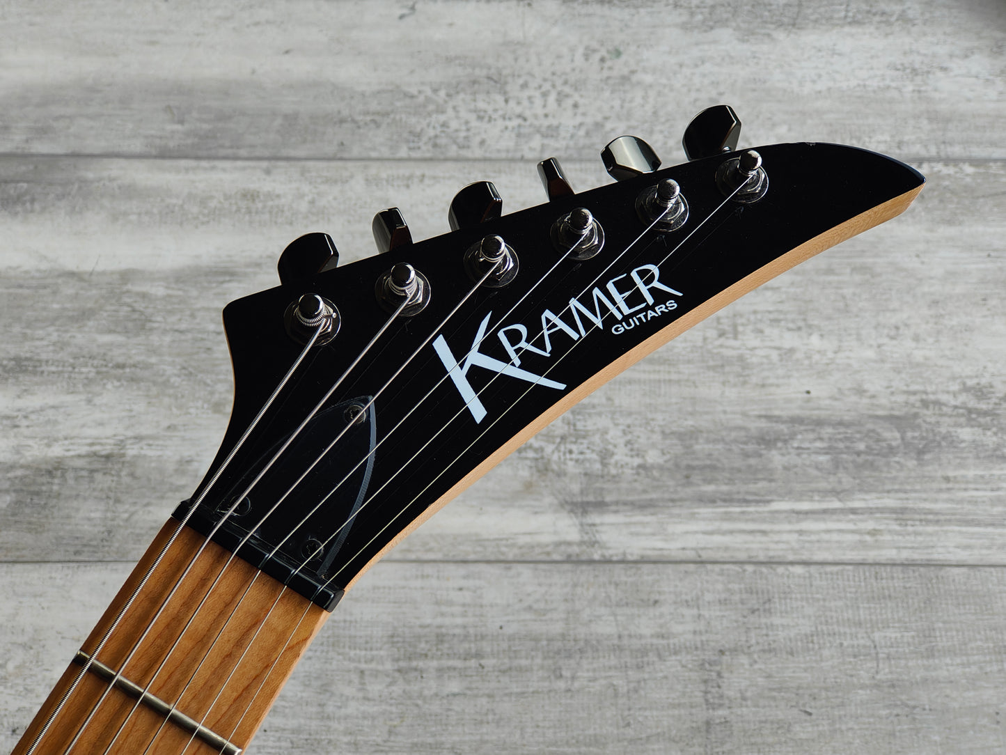 Kramer Striker 211 HSS Hardtail Superstrat (Trans Black Flame)