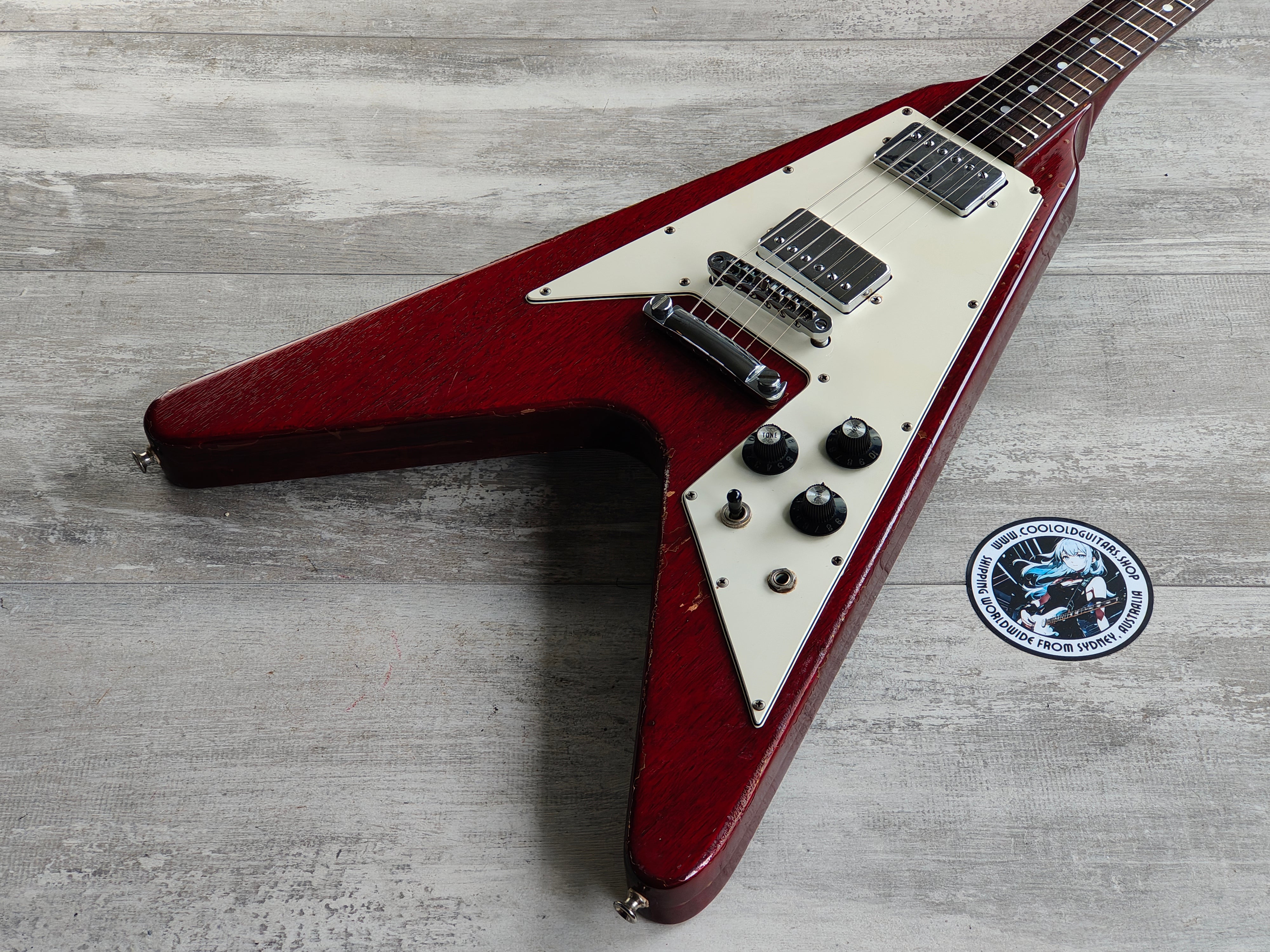 Flying V – Cool Old Guitars