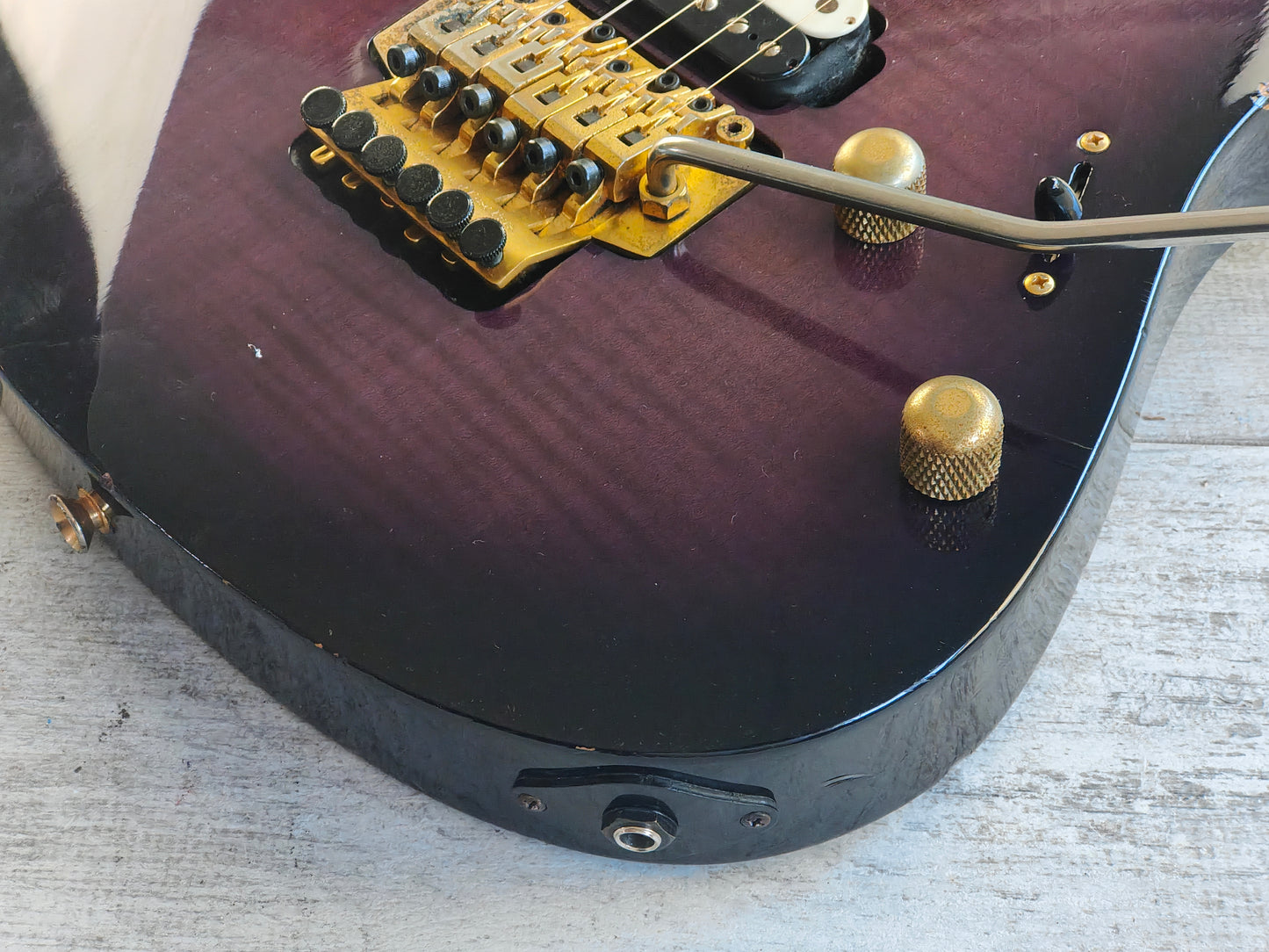 1992 Yamaha 821DMR HSH Superstrat (Violet Burst)