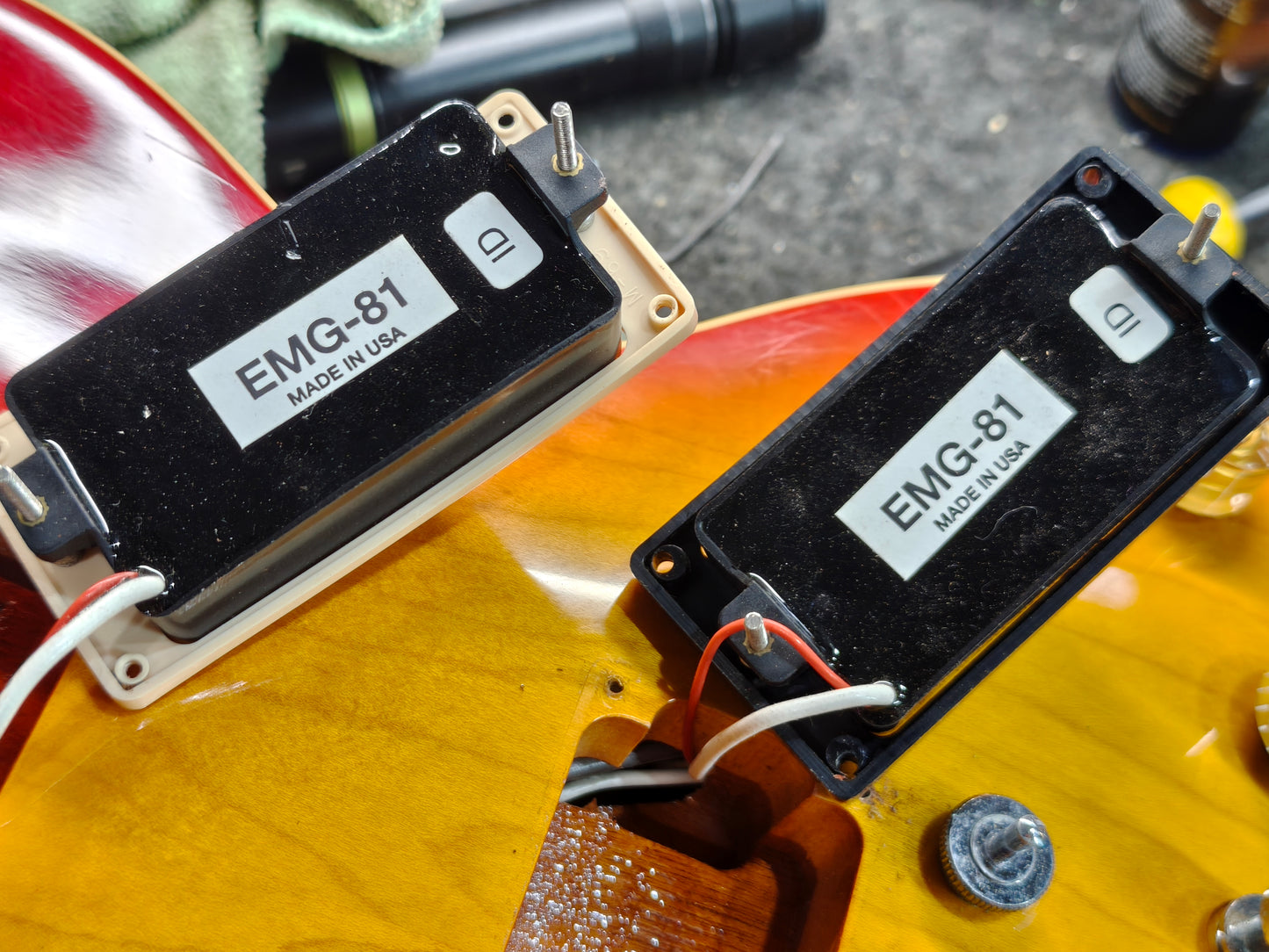 1993 Gibson Les Paul Standard w/EMG's (Cherry Sunburst)