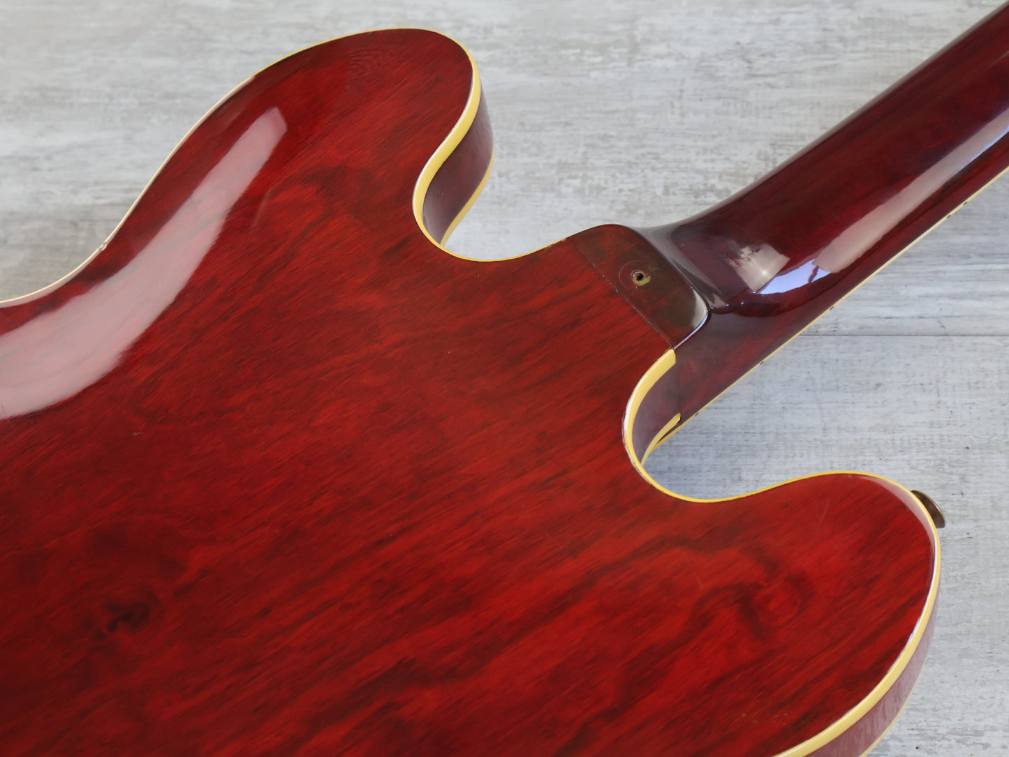 1975 Greco Japan SA-550 335 Hollowbody Guitar (Cherry Red)