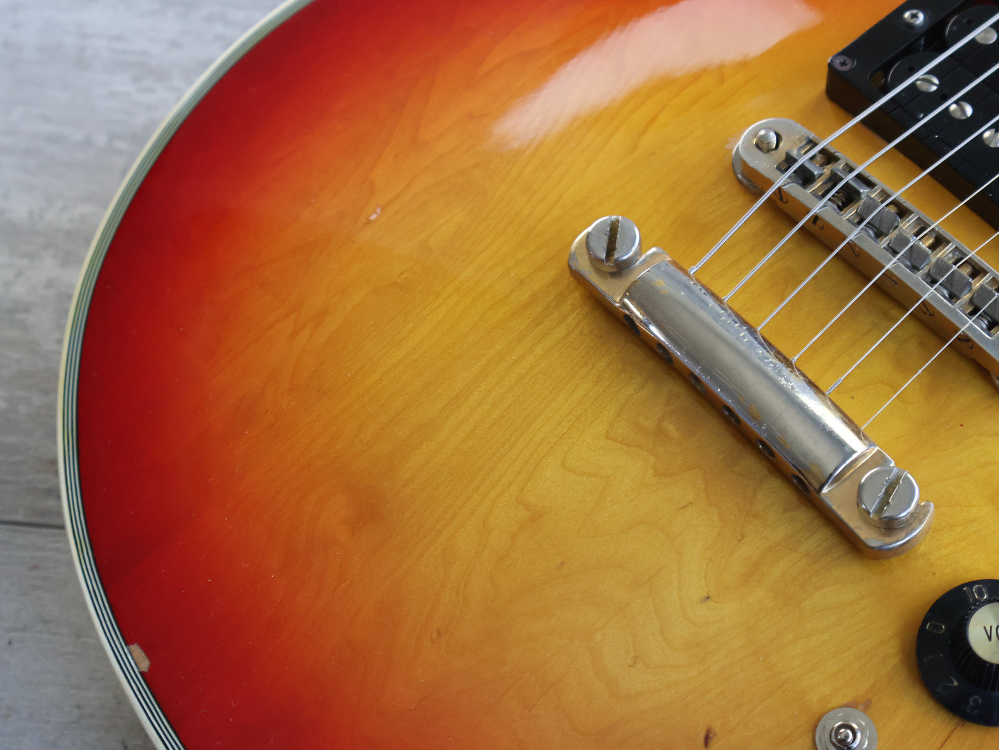 1978 Greco Japan EG-500C Les Paul Custom (Cherry Sunburst)