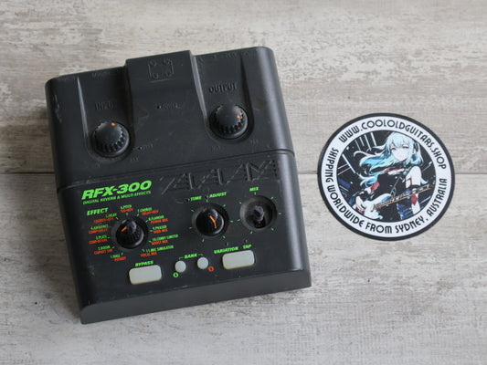 Zoom RFX-300 Digital Reverb Guitar Multi Effects Unit