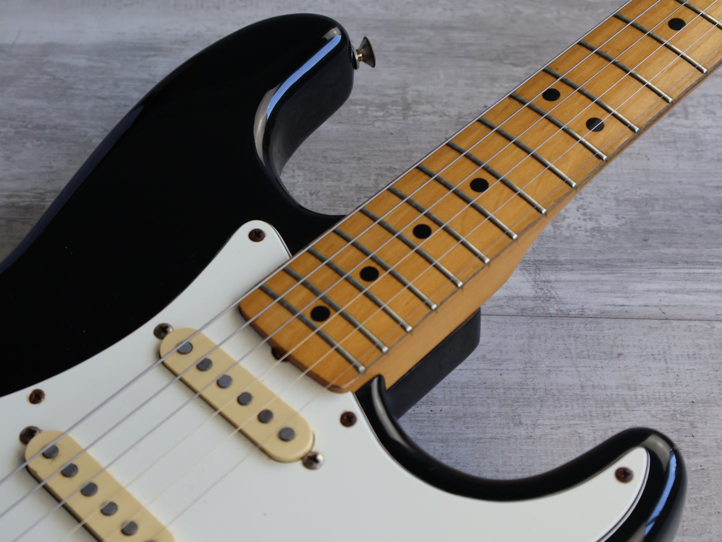 1984 Tokai Japan TSS-38 Silver Star Stratocaster (Black)