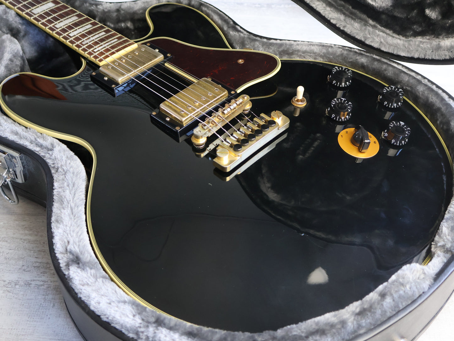 2015 Epiphone BB King "Lucille" Signature Model (Ebony)