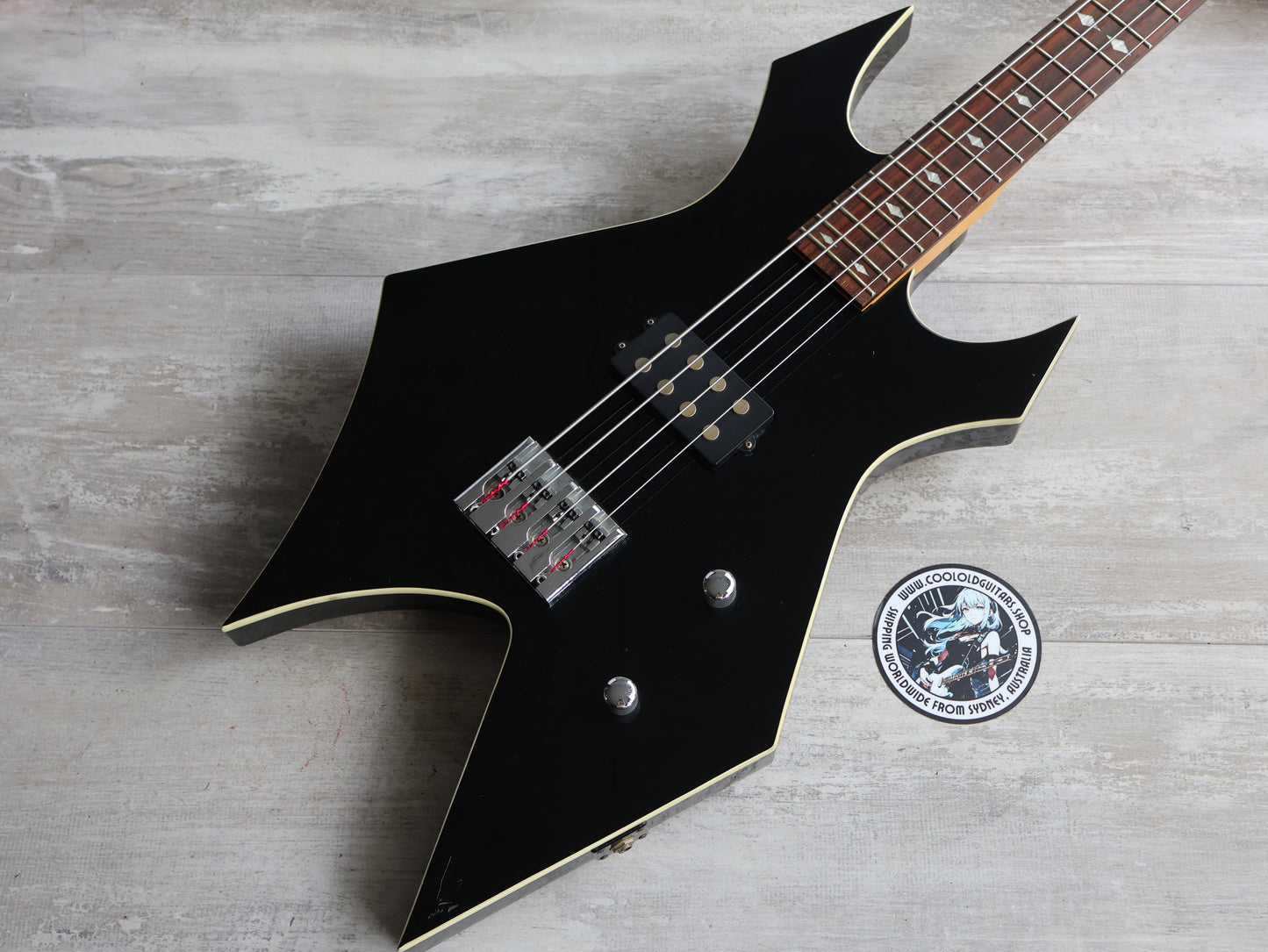 2001 BC Rich Avenge Warlock Bass (Black)