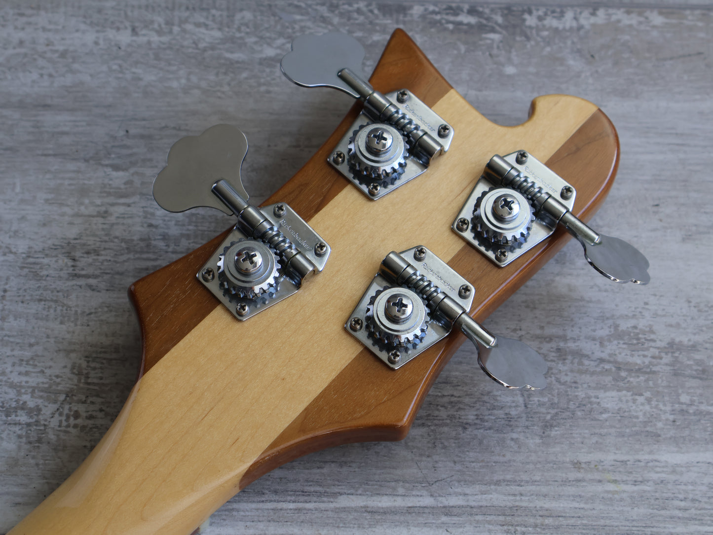 1997 Rickenbacker 4001 V63 Bass (Mapleglo)