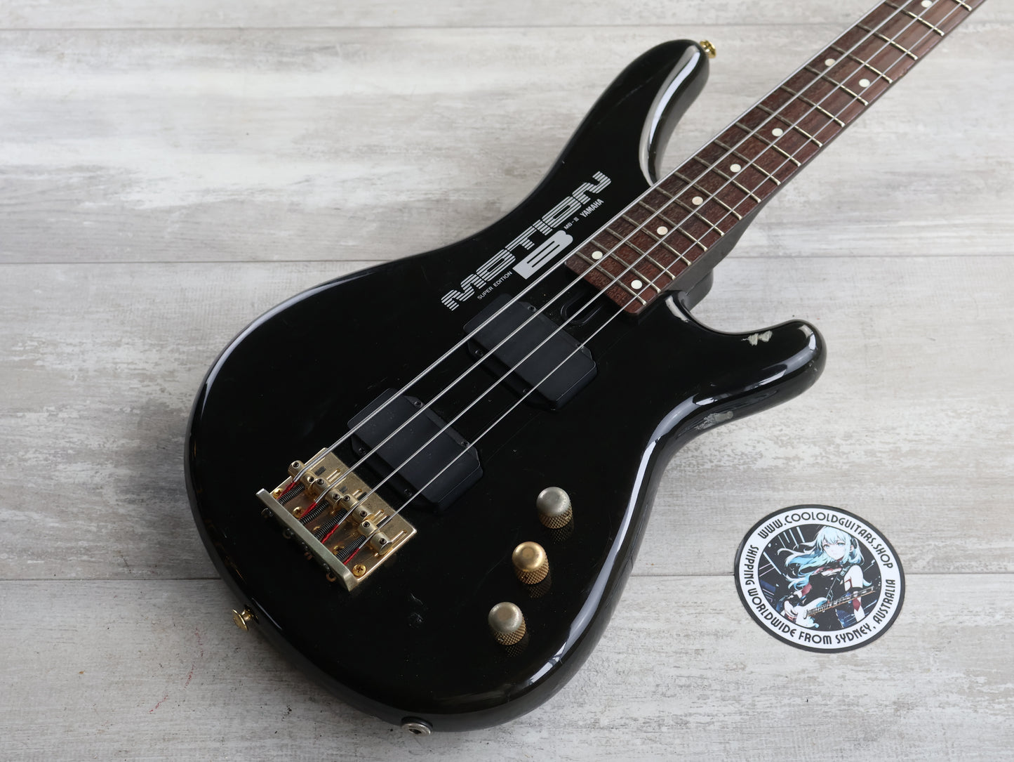 1990's Yamaha MB-III Motion B Medium Scale Bass (Gloss Black)