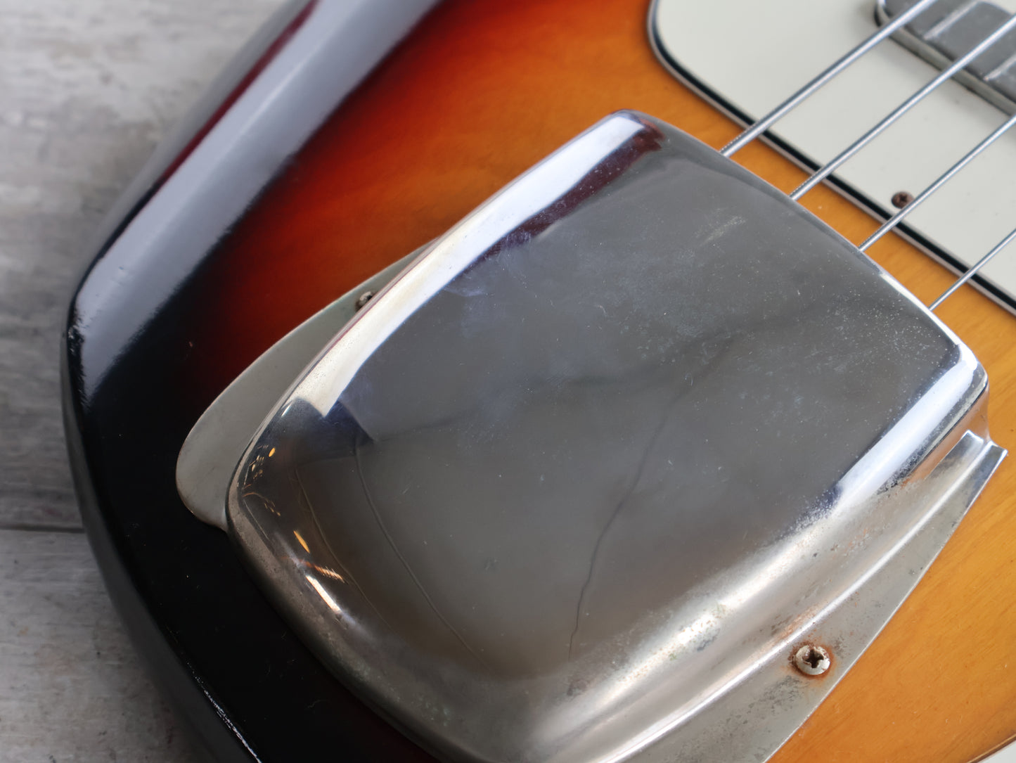 1970's Heart Man Japan Short Scale Jazz Bass (Sunburst)